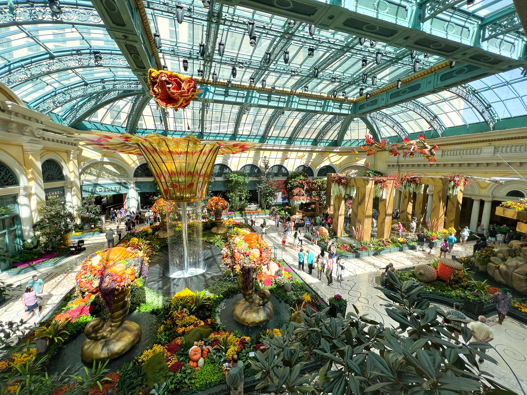 Bellagio Las Vegas Conservatory and Bontanical garden from above at spa Bellagio Las Vegas Conservatory and Bontanical garden from above at spa