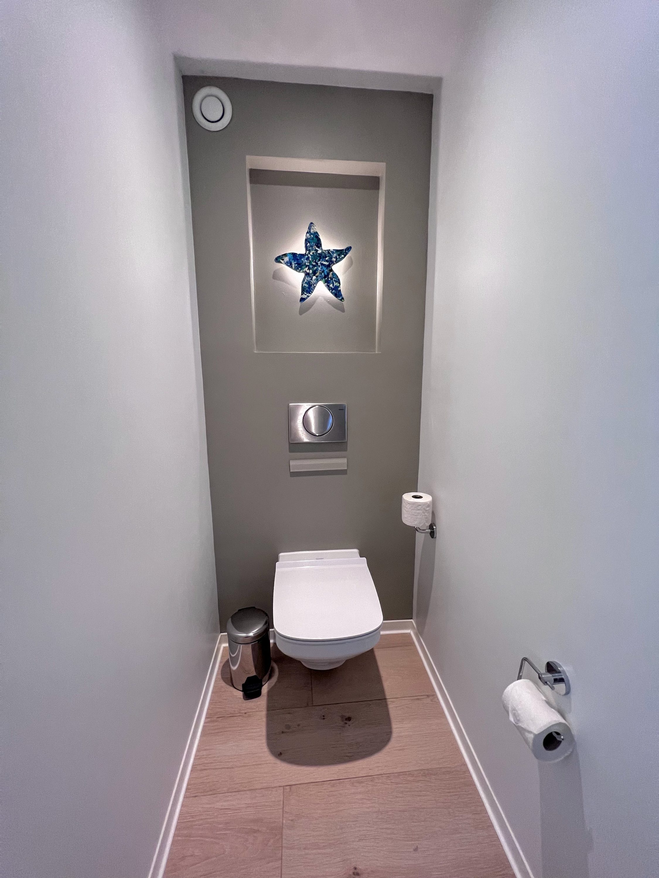 Curacao Marriott Beach Resort guest room toilet