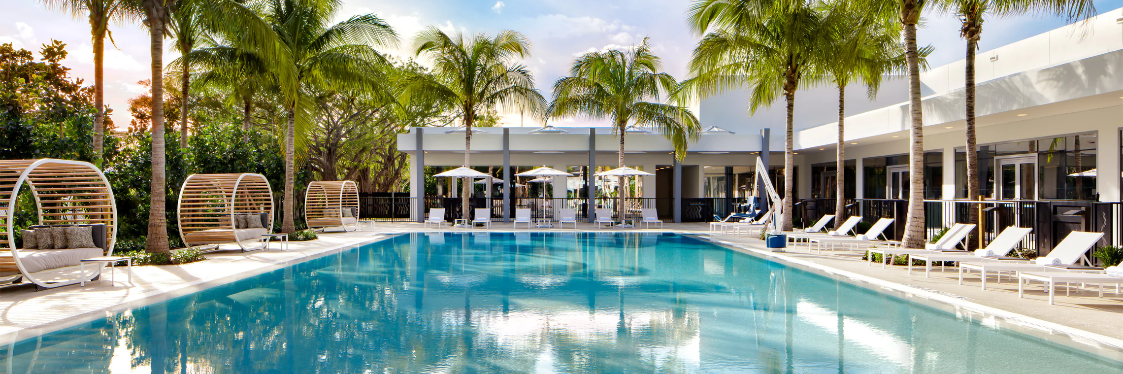 Le Meridien Dania Beach pool