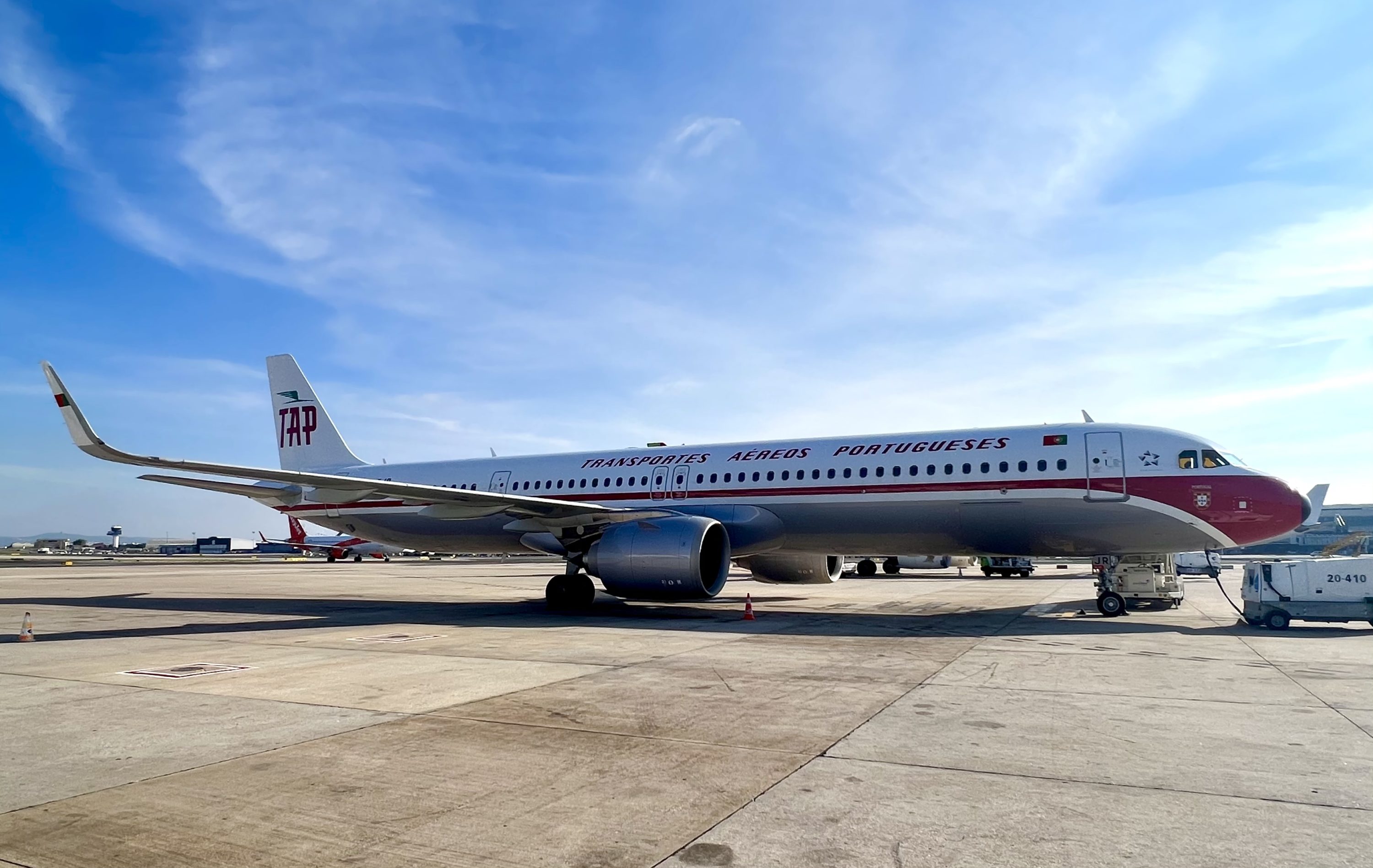 TAP Air Portugal Airbus A321LRneo LIS TAP retro livery 1 1