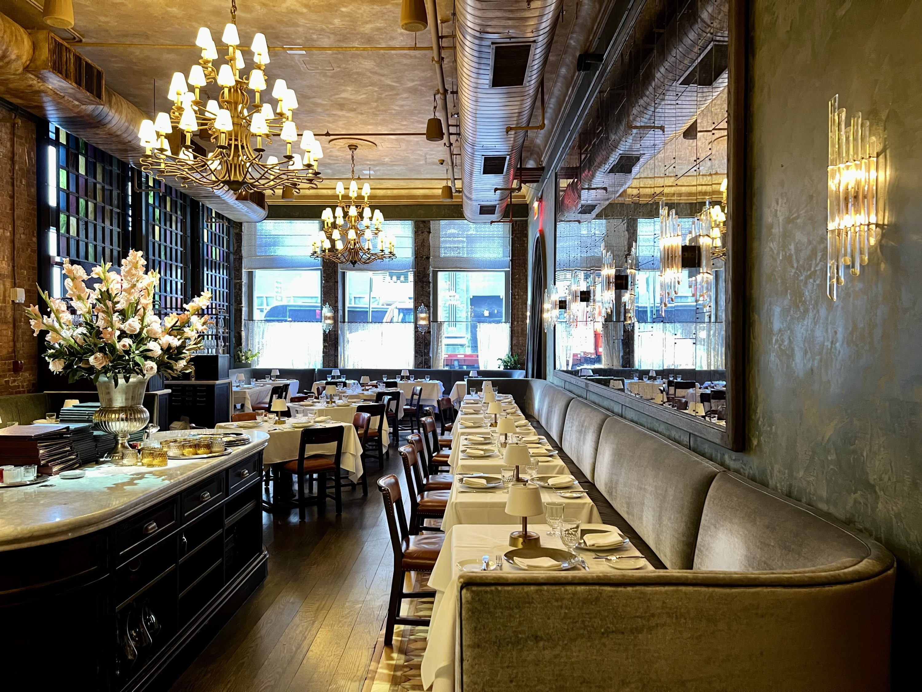 The Beekman Temple Court dining area