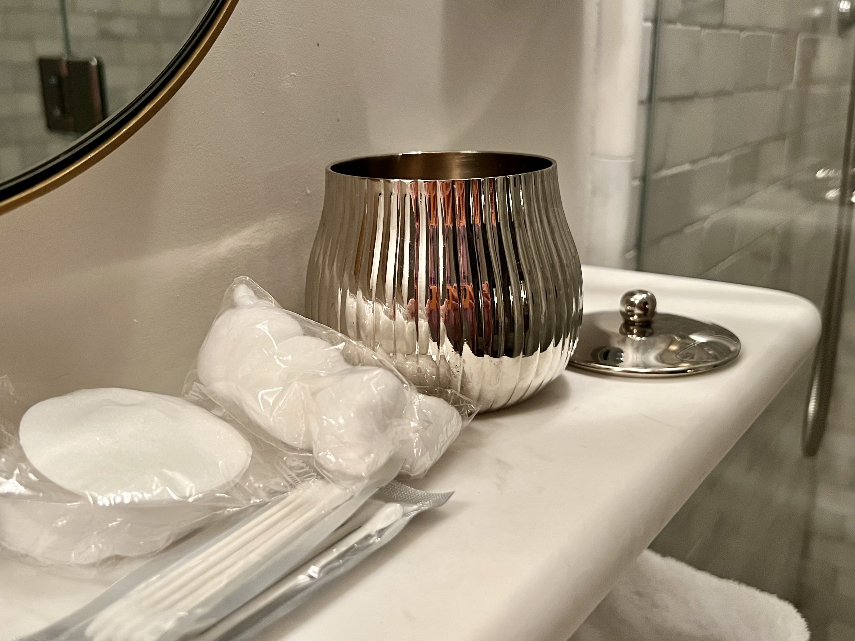 The Beekman bathroom amenities