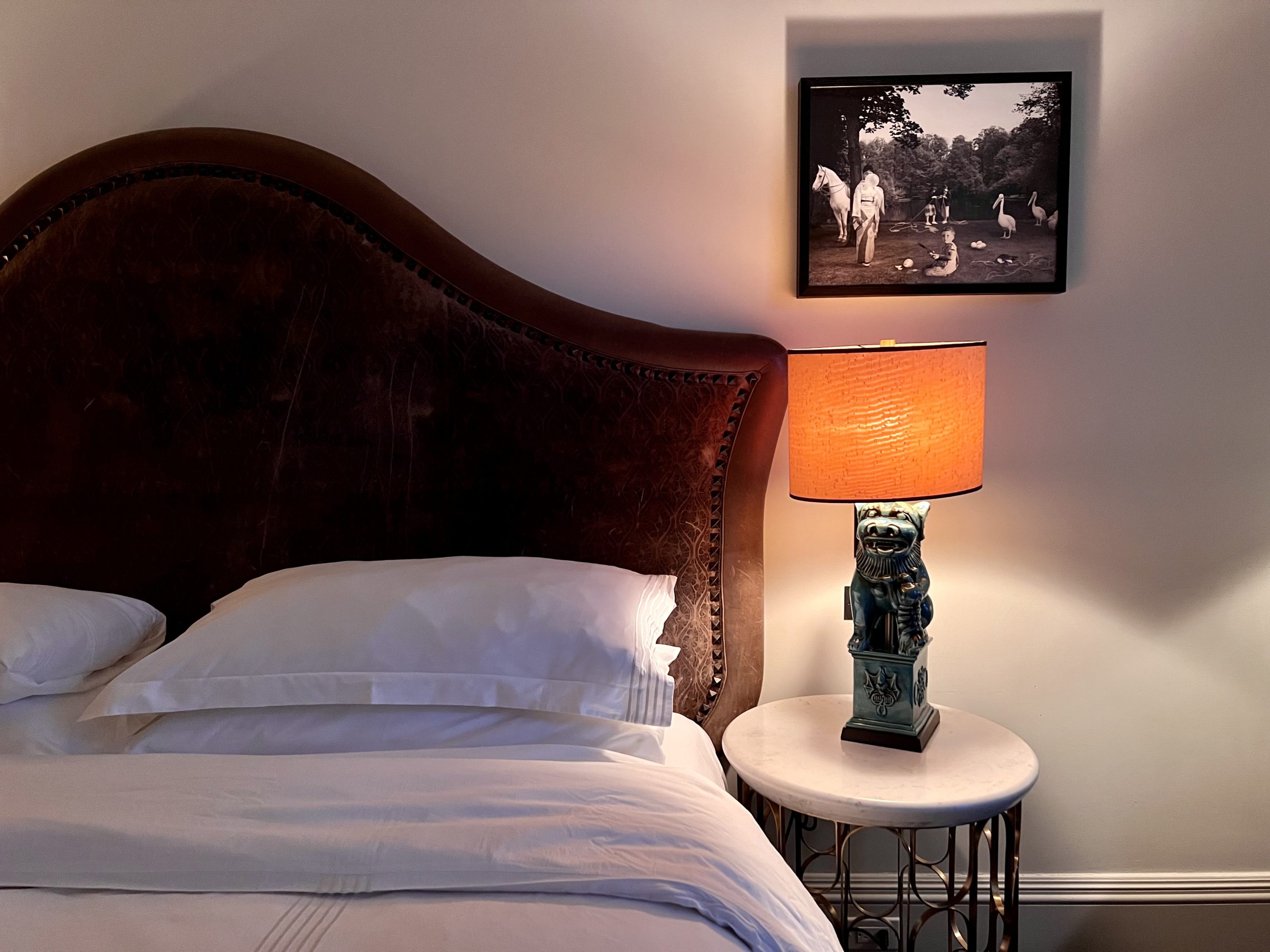 The Beekman bedroom lamp