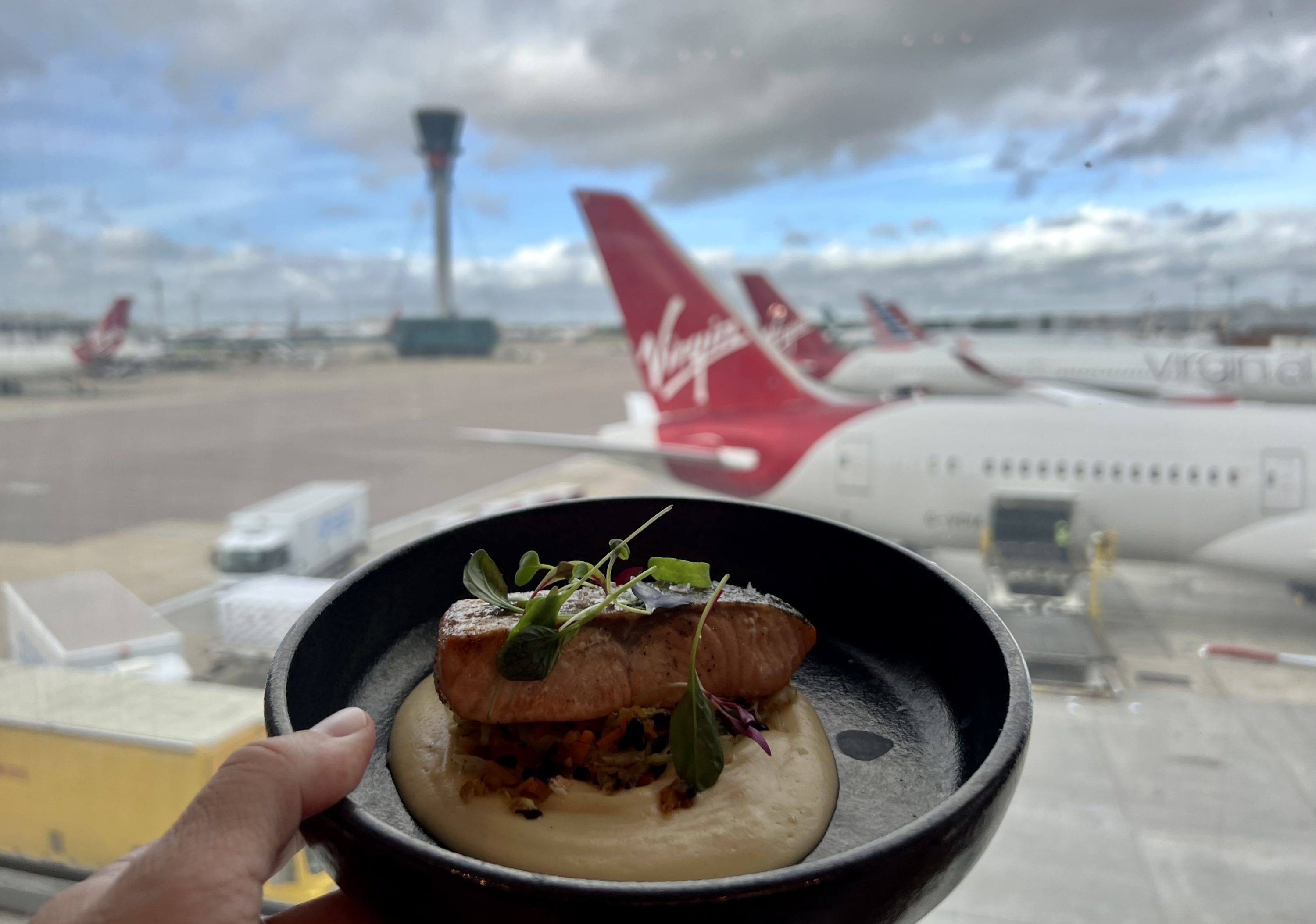 Virgin Atlantic A350 Upper Suite LHR Clubhouse salmon