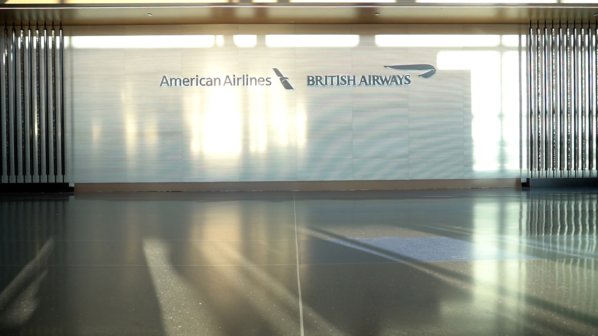 AA New Prmeium Check In JFK