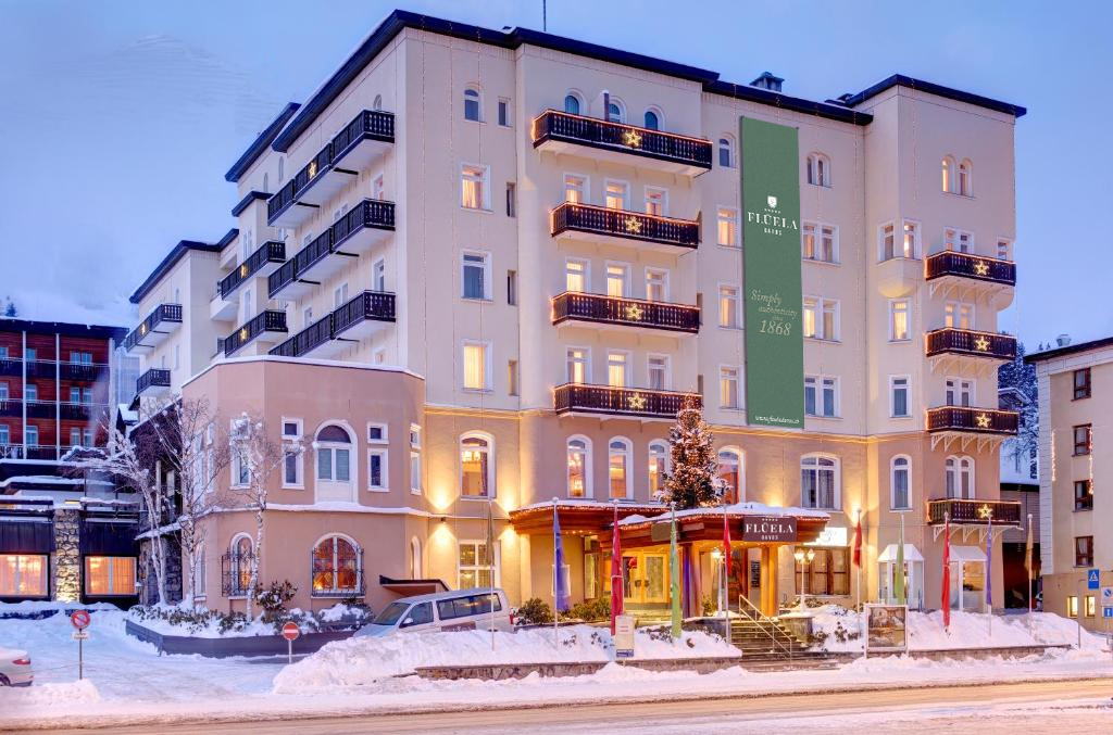 Hotel aussen weinter