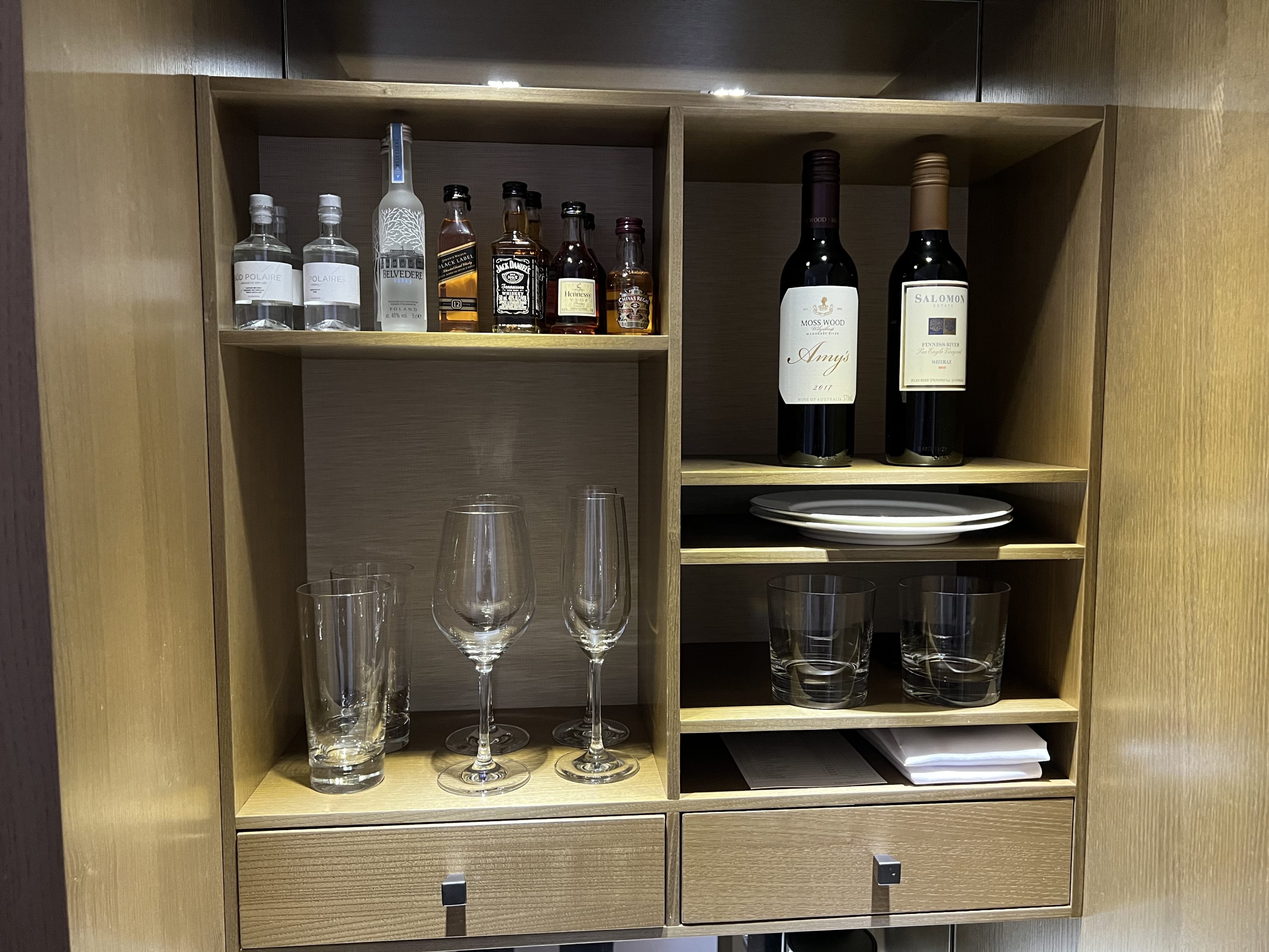 Park Hyatt Sydney Park King Mini Bar