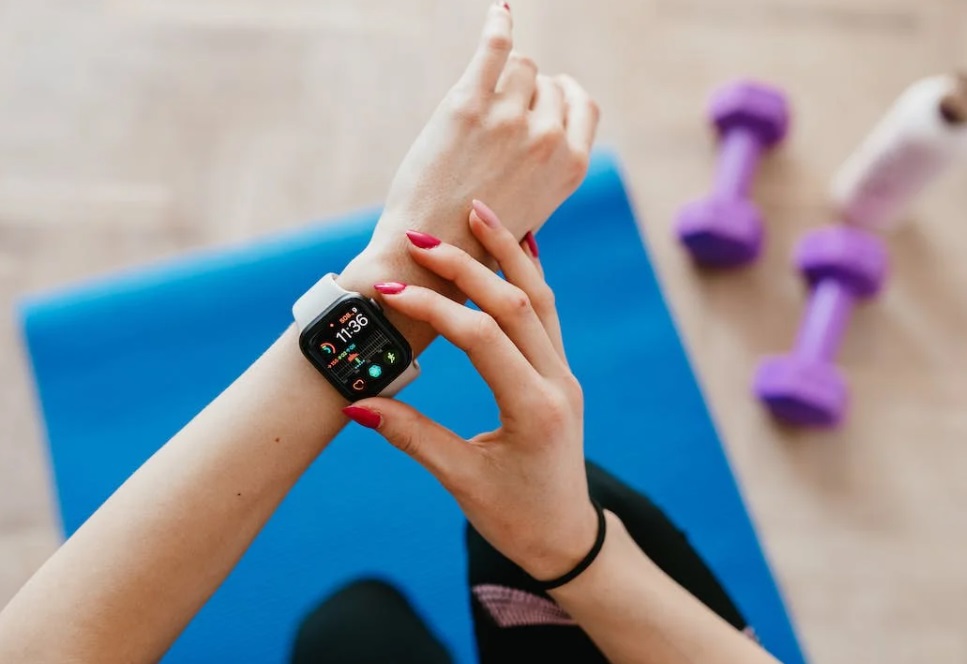 Smartwatch on womans wrist