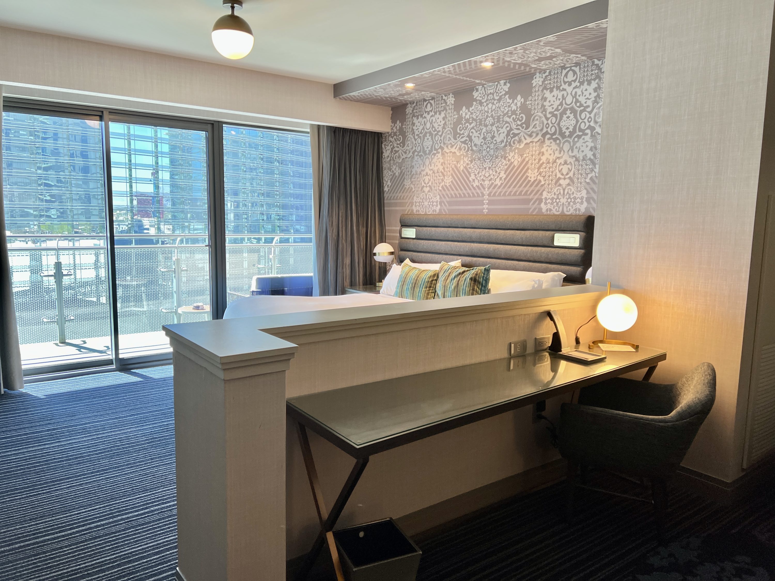 The Cosmopolitan Las Vegas Desk