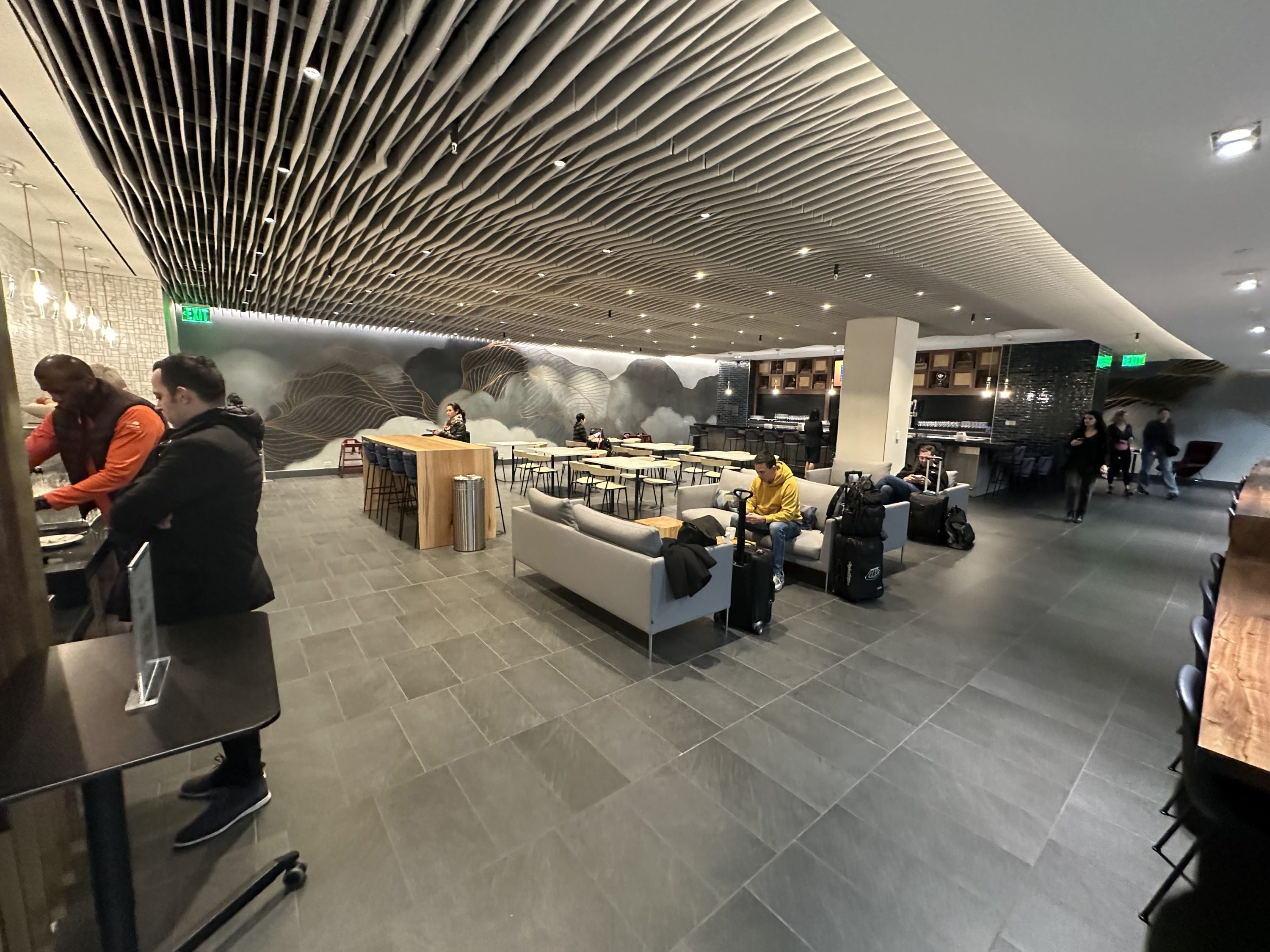 Amex Centurion SFO New Dining Room