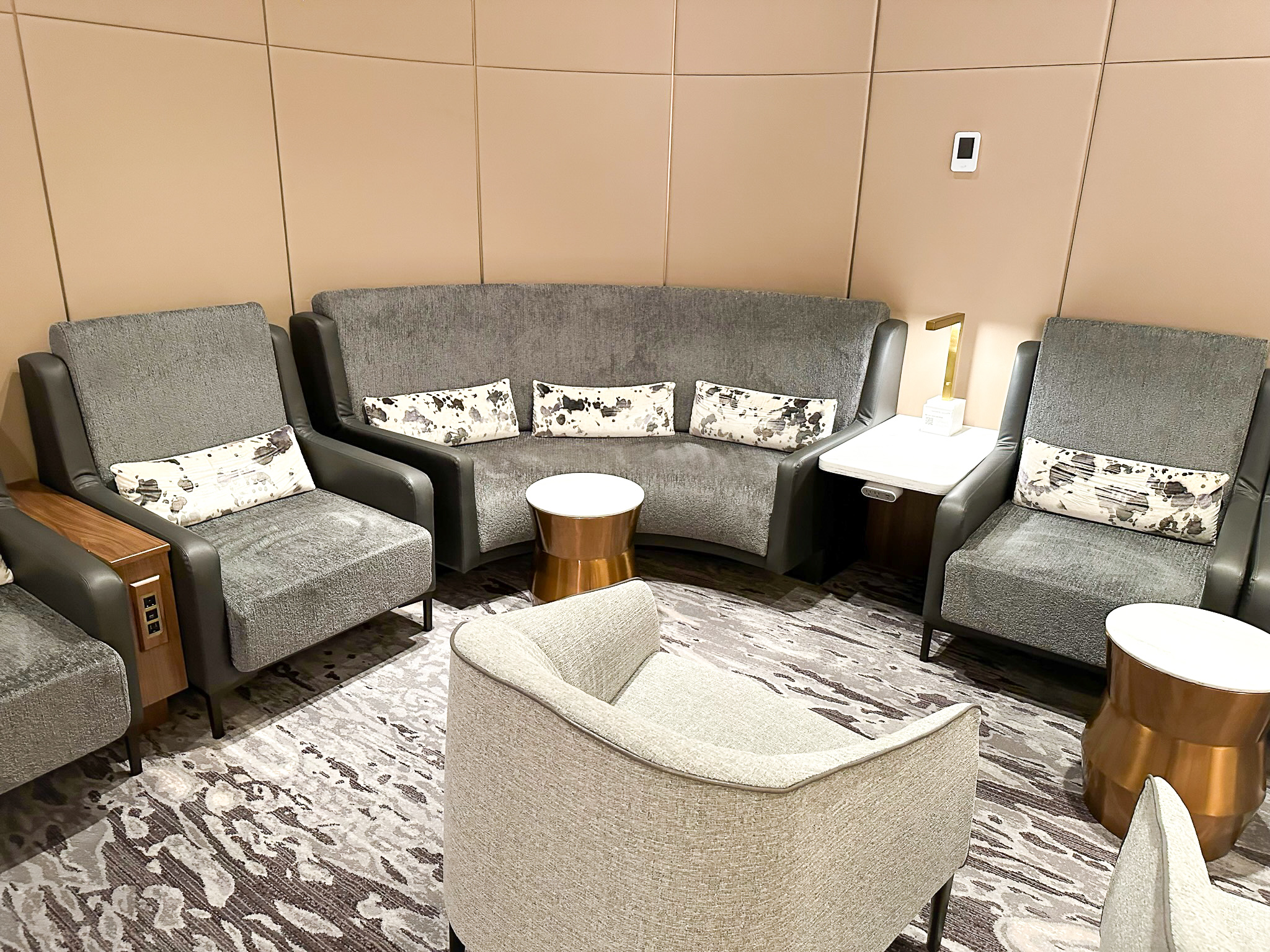 Chelsea Lounge JFK corner seating
