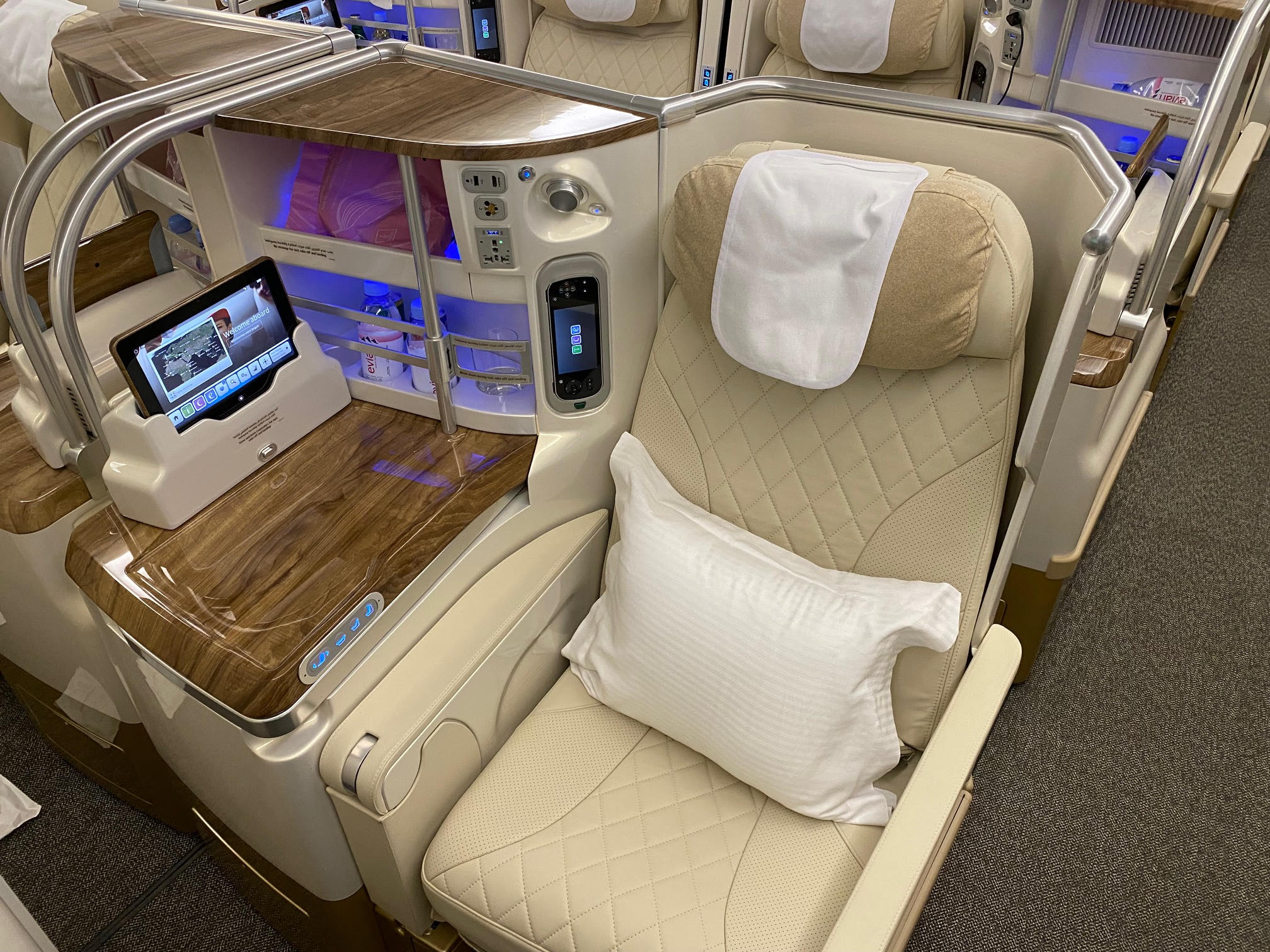 Emirates A380 retrofit business class seat