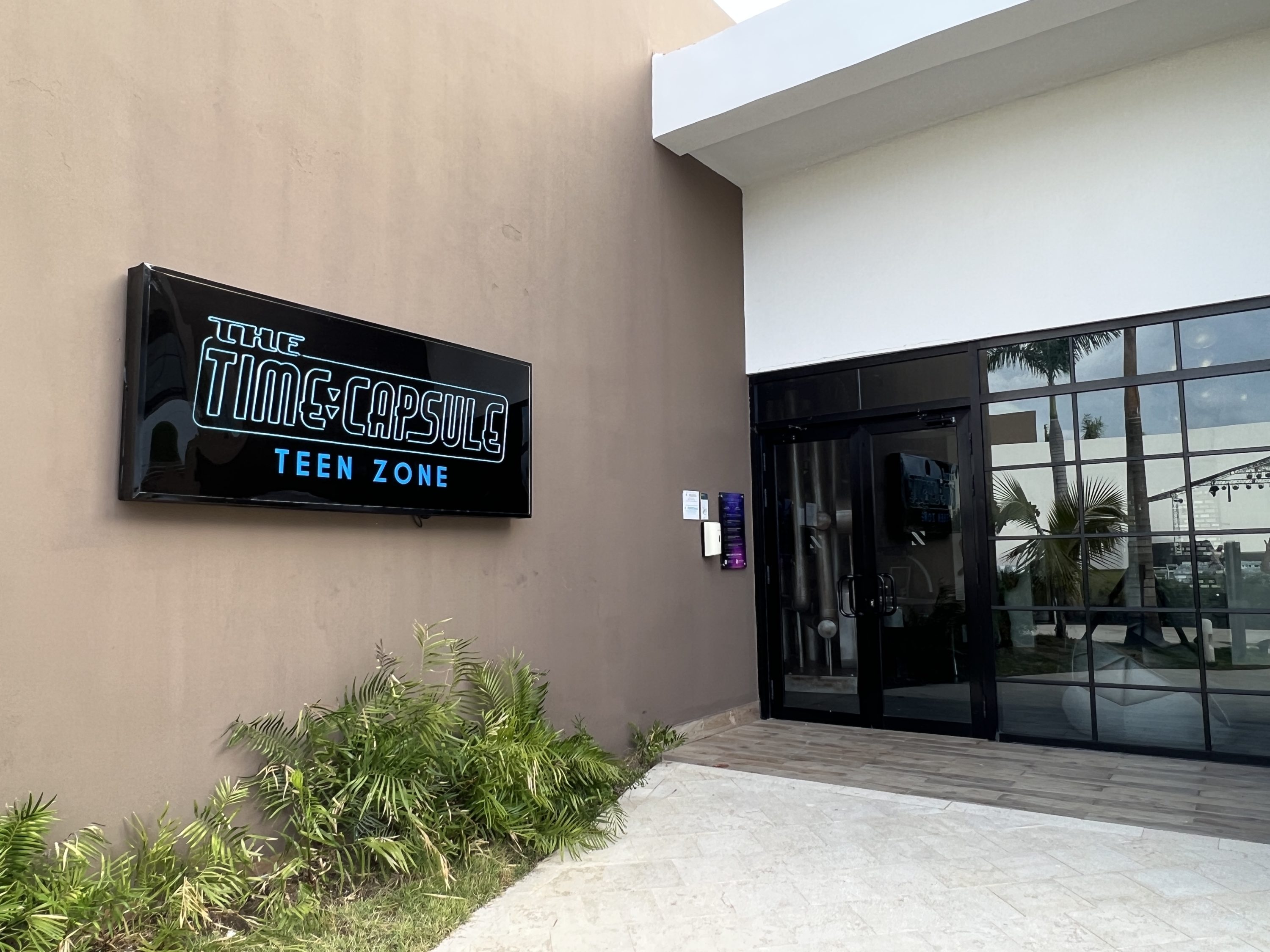 Hyatt Ziva Cap Cana Teen zone