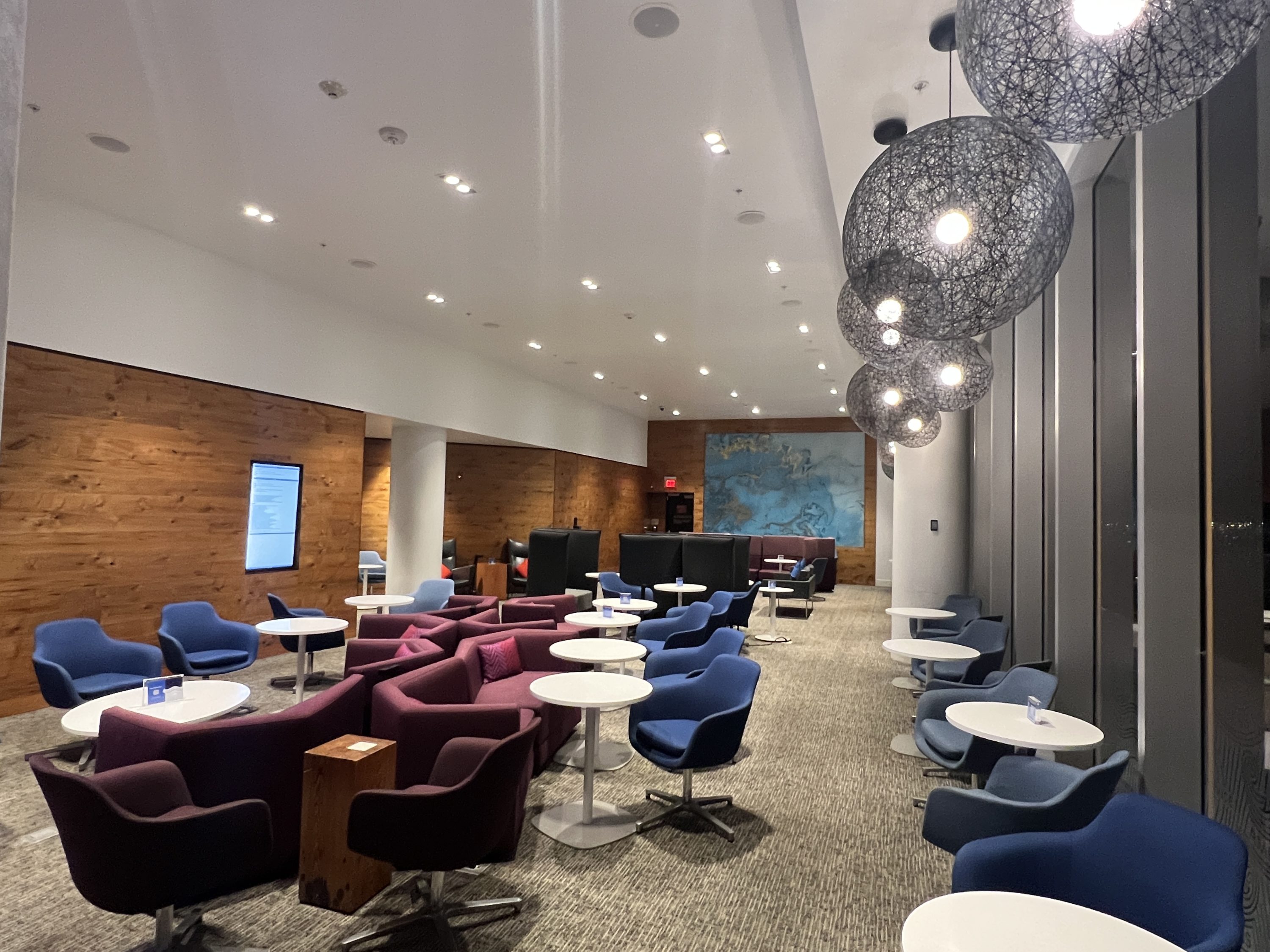 Additional seating MIA Centurion Lounge