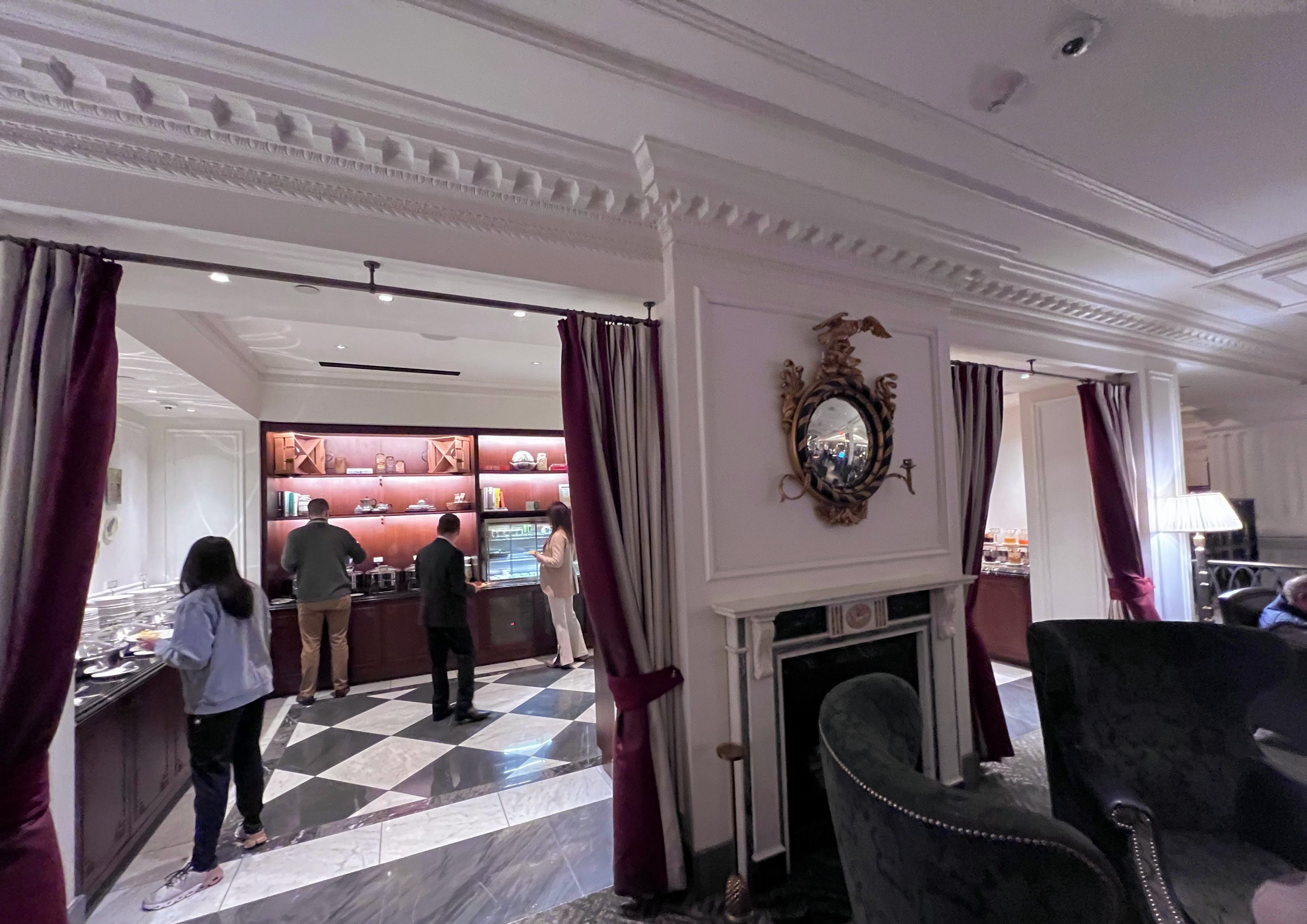 InterContinental Barlcay breakfast buffet
