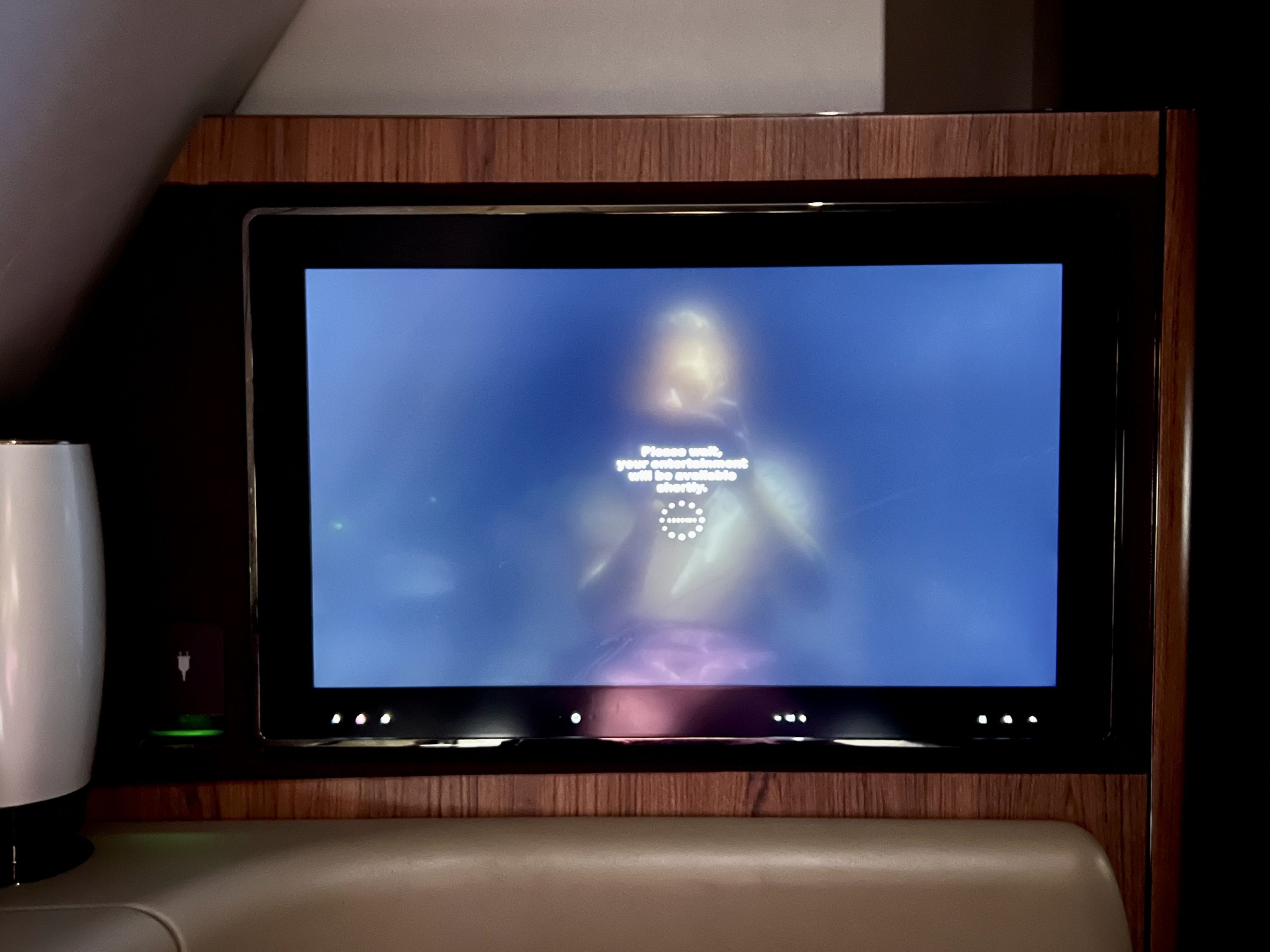 Qatar Airways Airbus A380 first class IFE issues