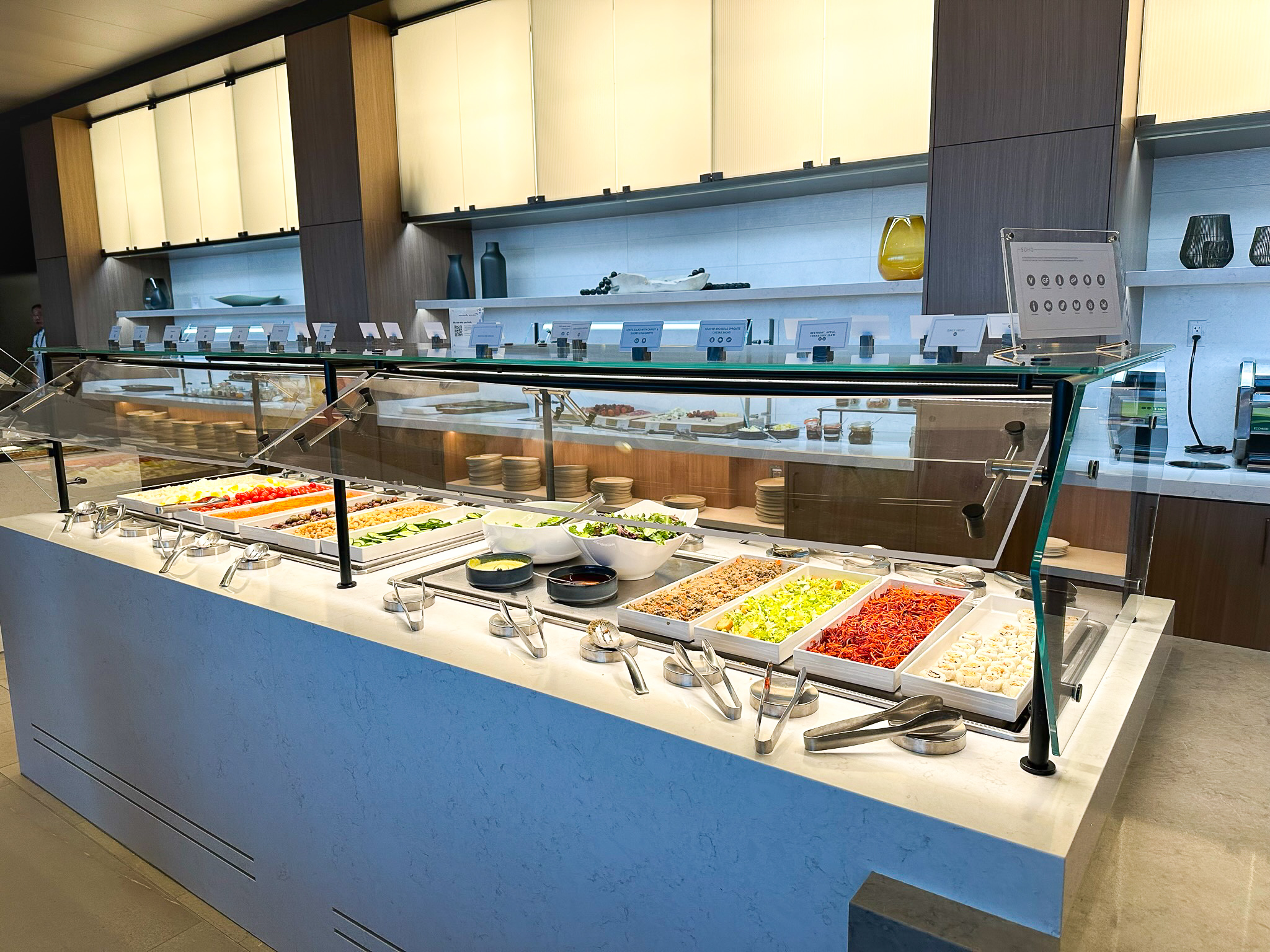 Soho Lounge JFK buffet