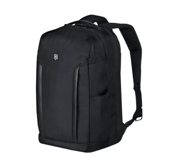 The 14 Best Victorinox Luggage for Travelers in 2023