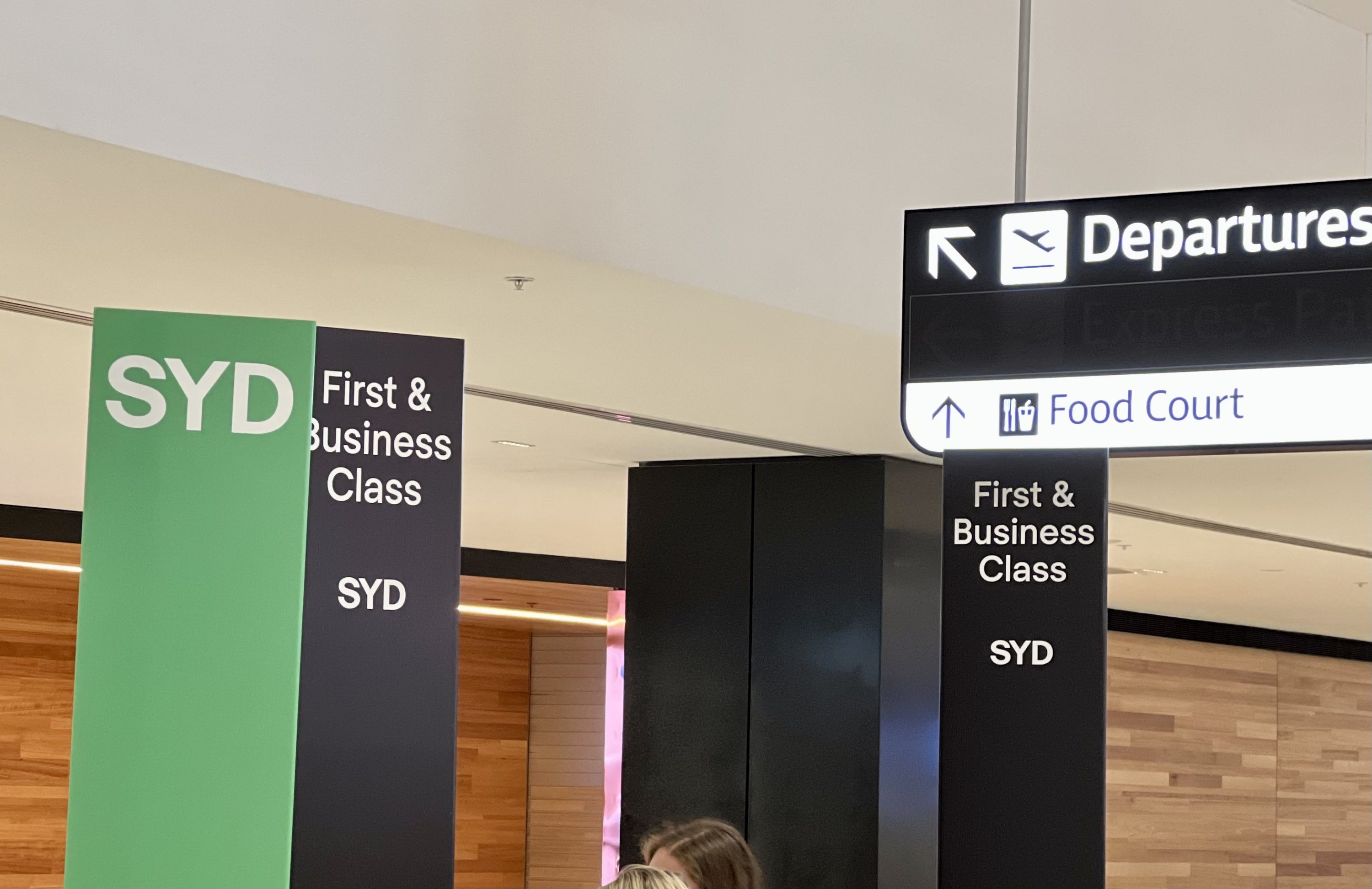 Air New Zealand Boeing 787 business class SYD fast track