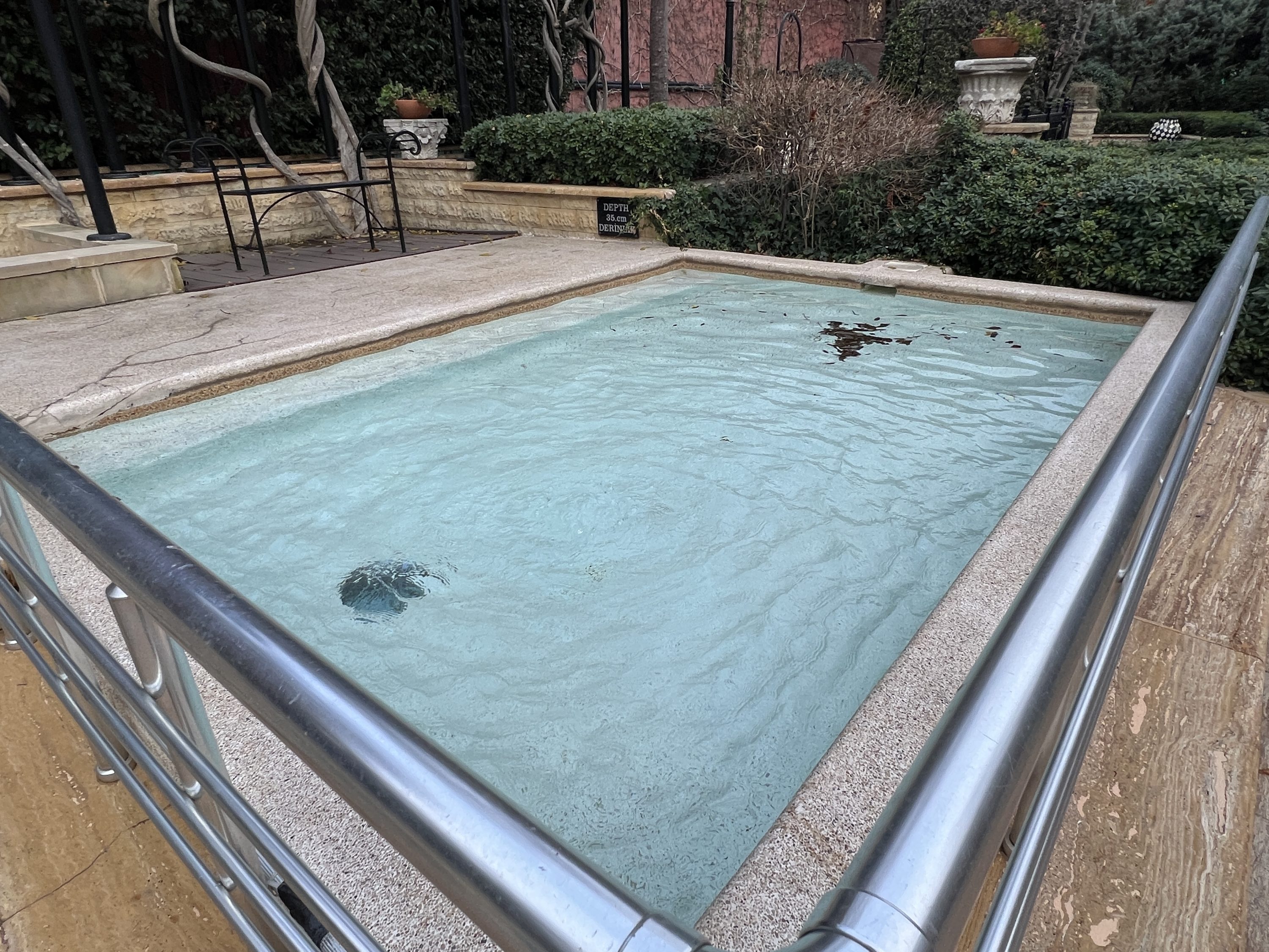 Grand Hyatt Istanbul Kids Pool