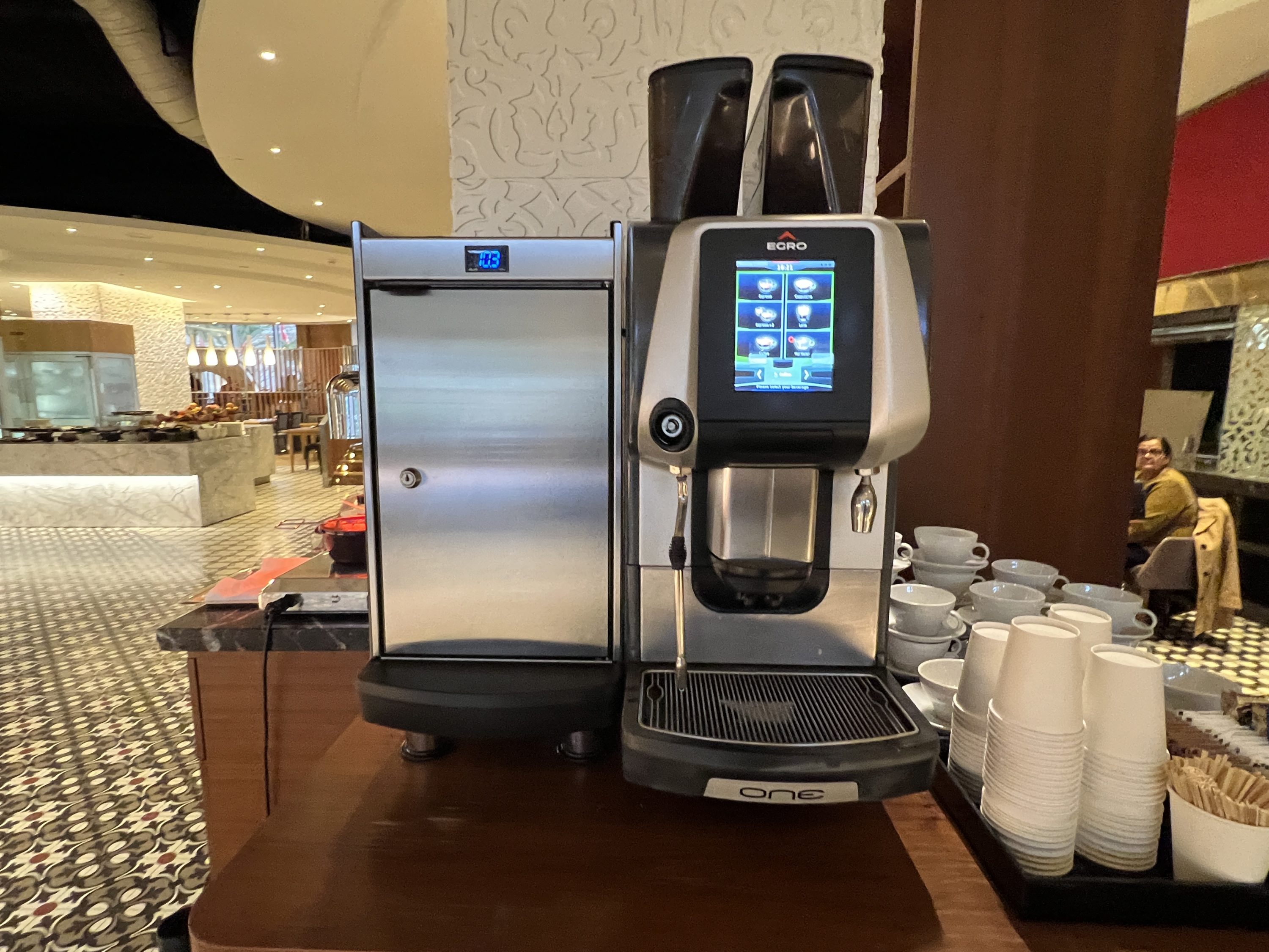 Grand Hyatt Istanbul 34 Restaurant Coffee Machine
