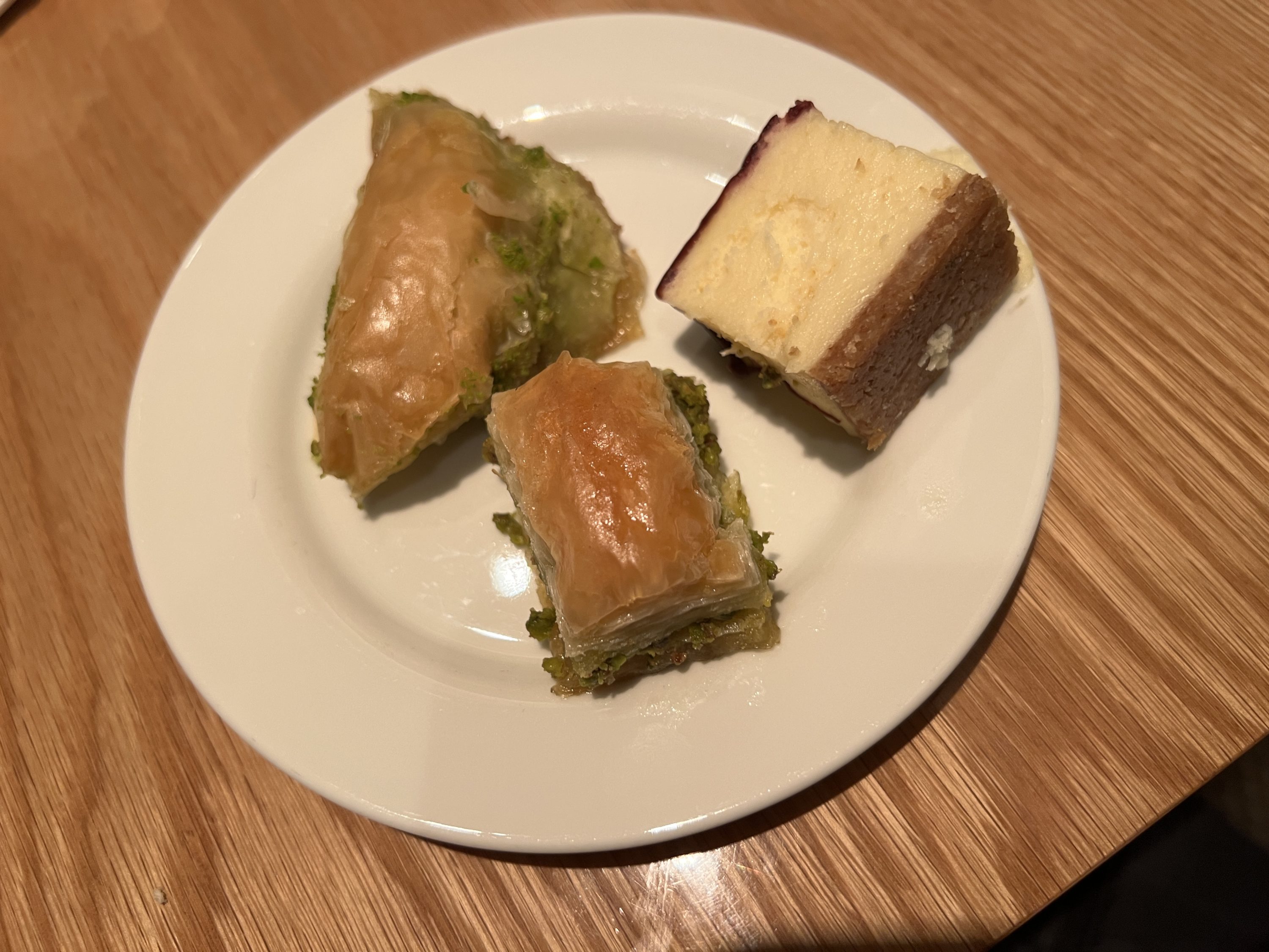 Grand Club Lounge desserts