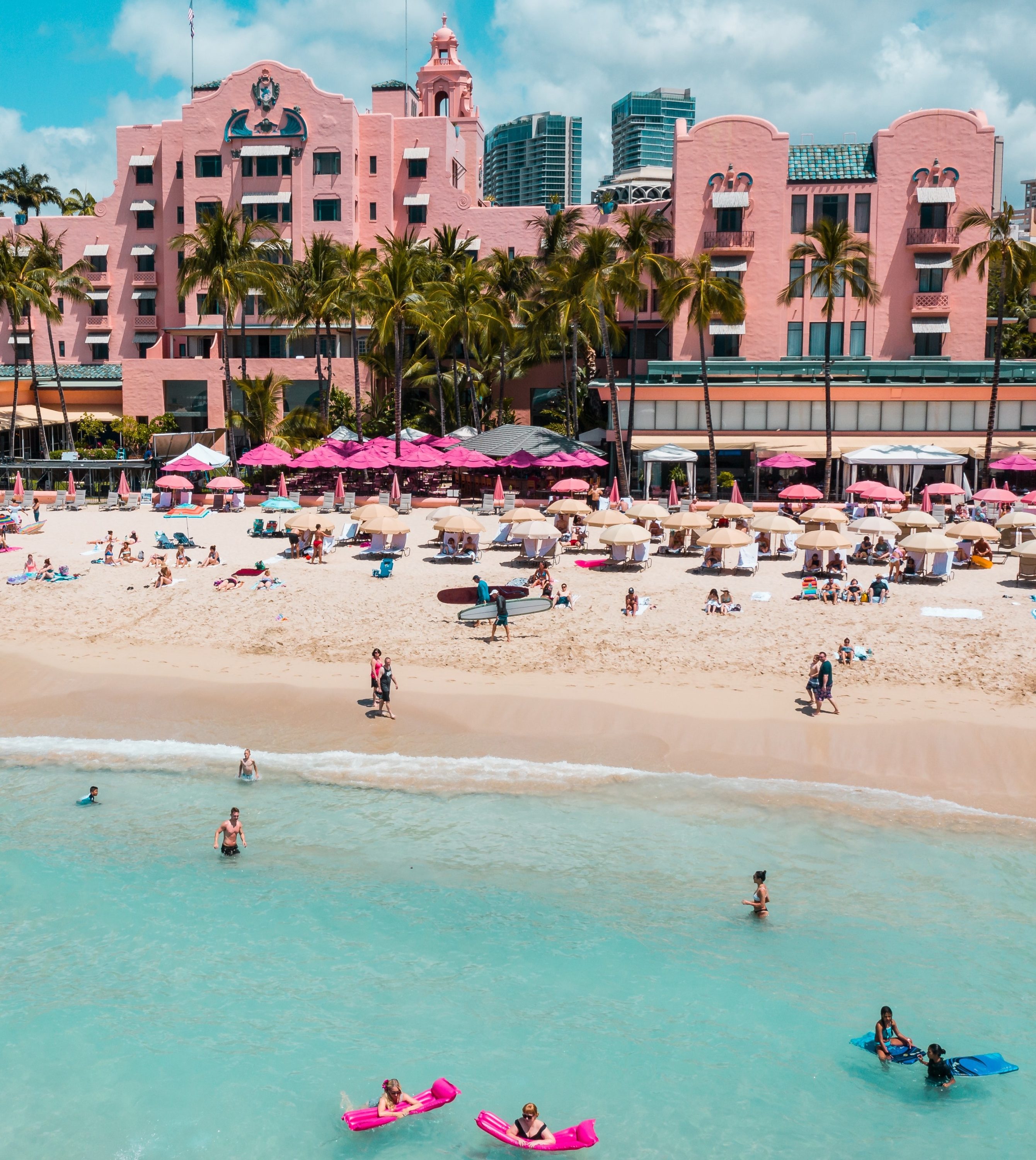 Royal Hawaiian Hotel Waikiki Beach