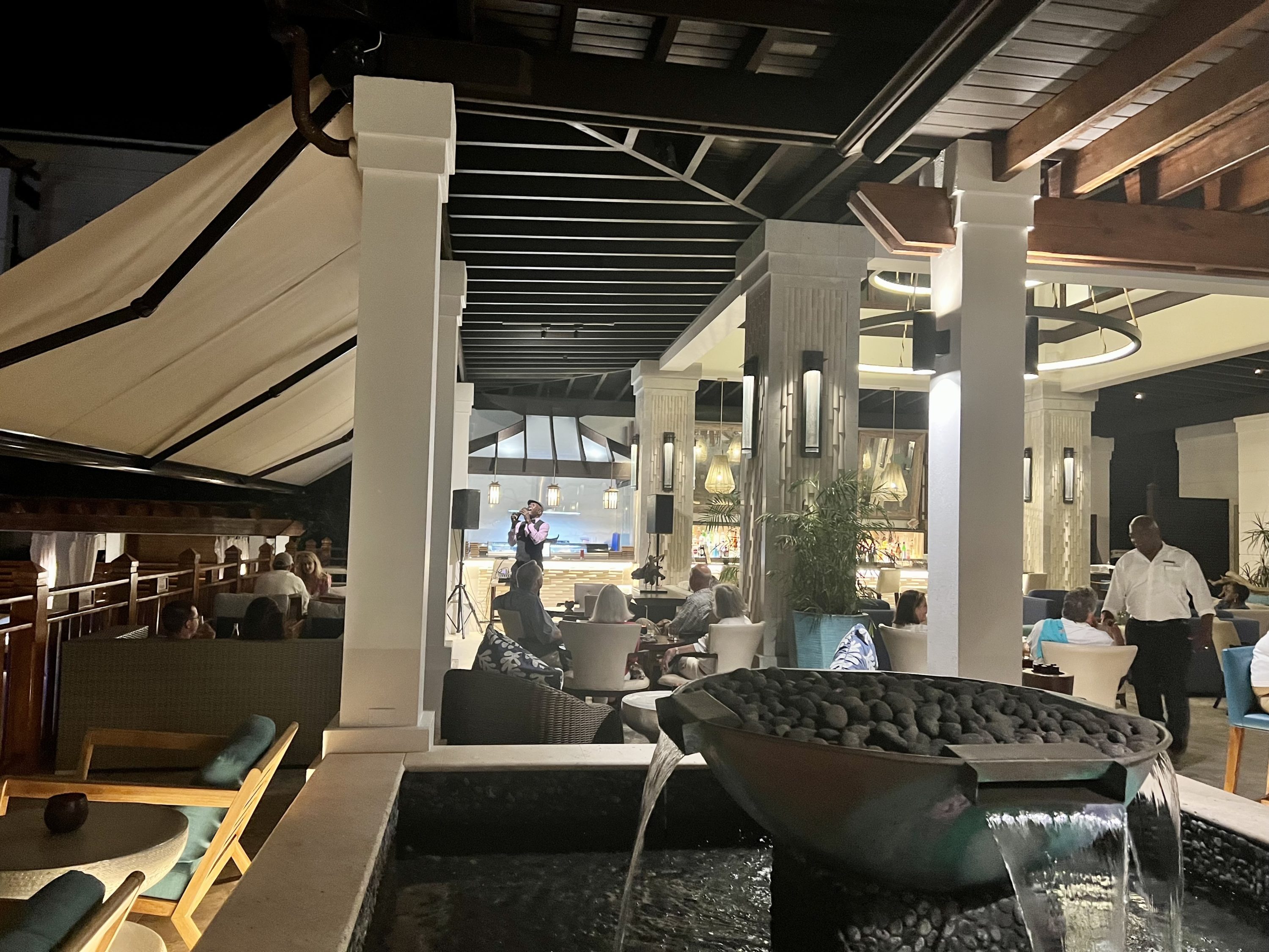 Stone Restaurant Zemi