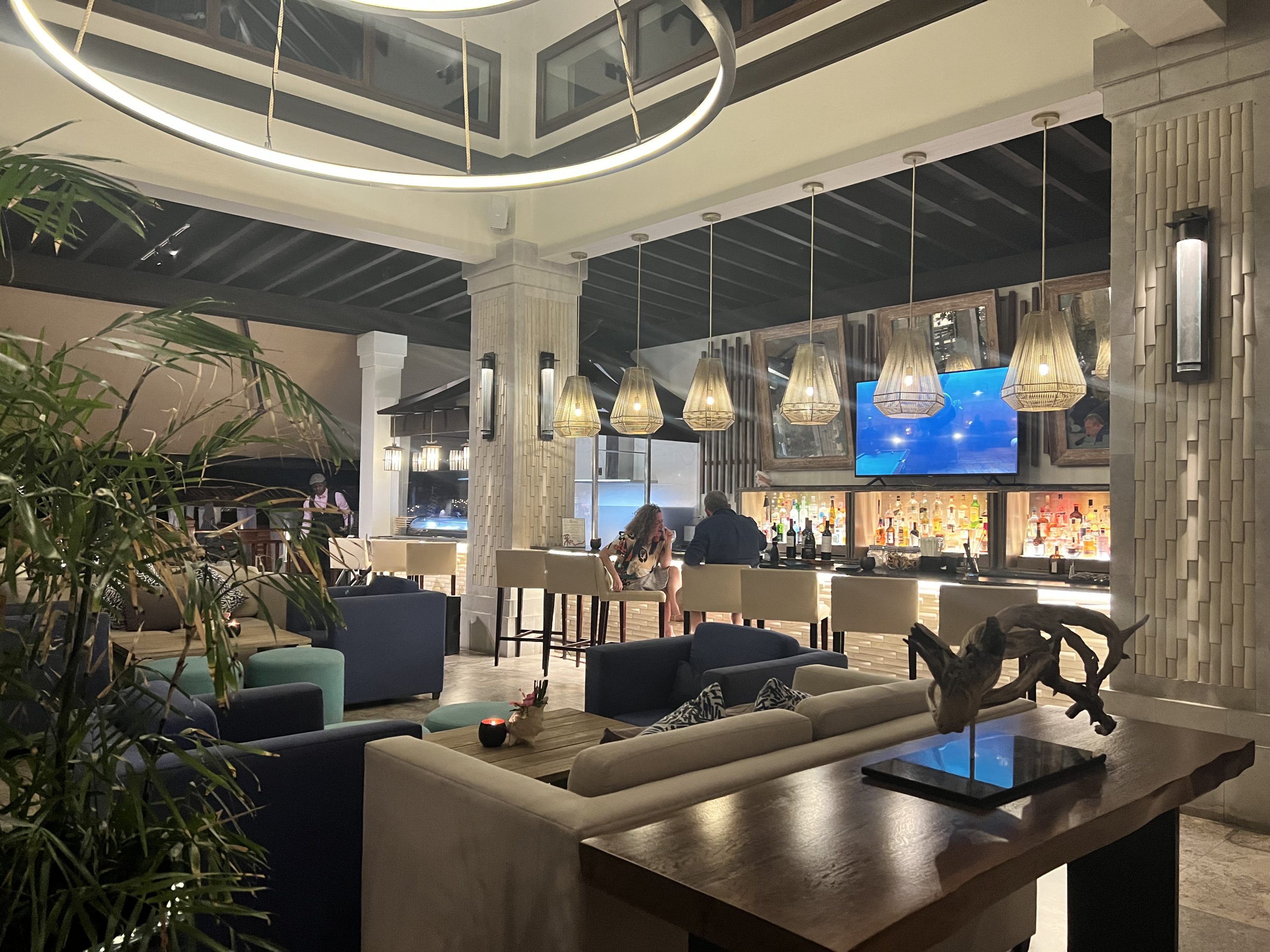 Zemi Beach House Main Bar