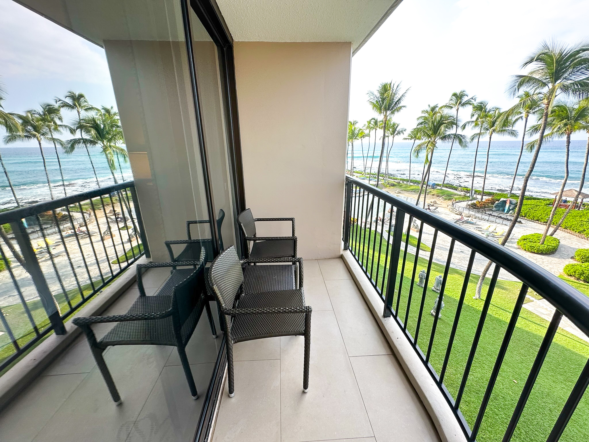 Hilton Waikoloa Village room balcony