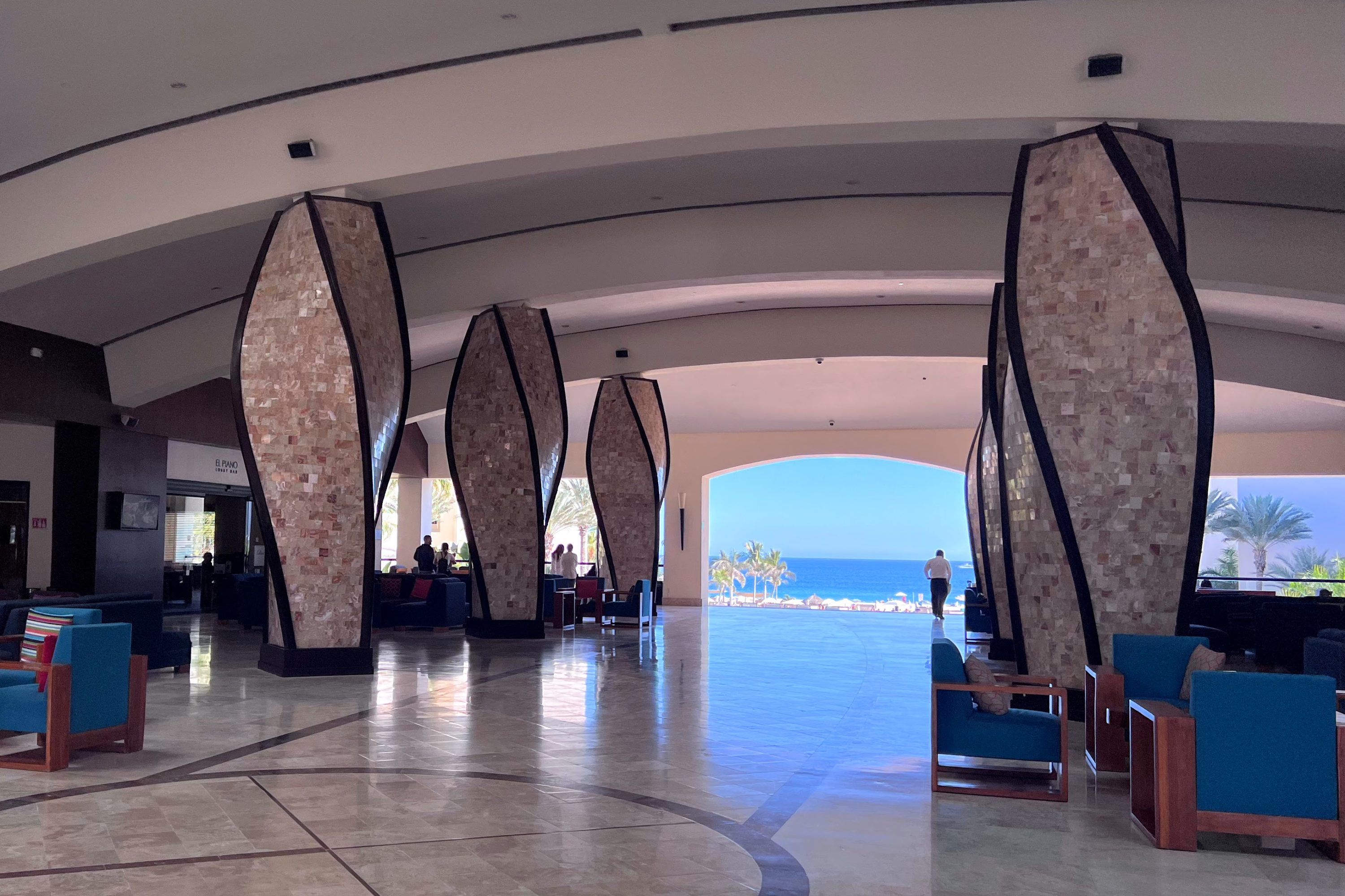 Hyatt Ziva Los Cabos lobby