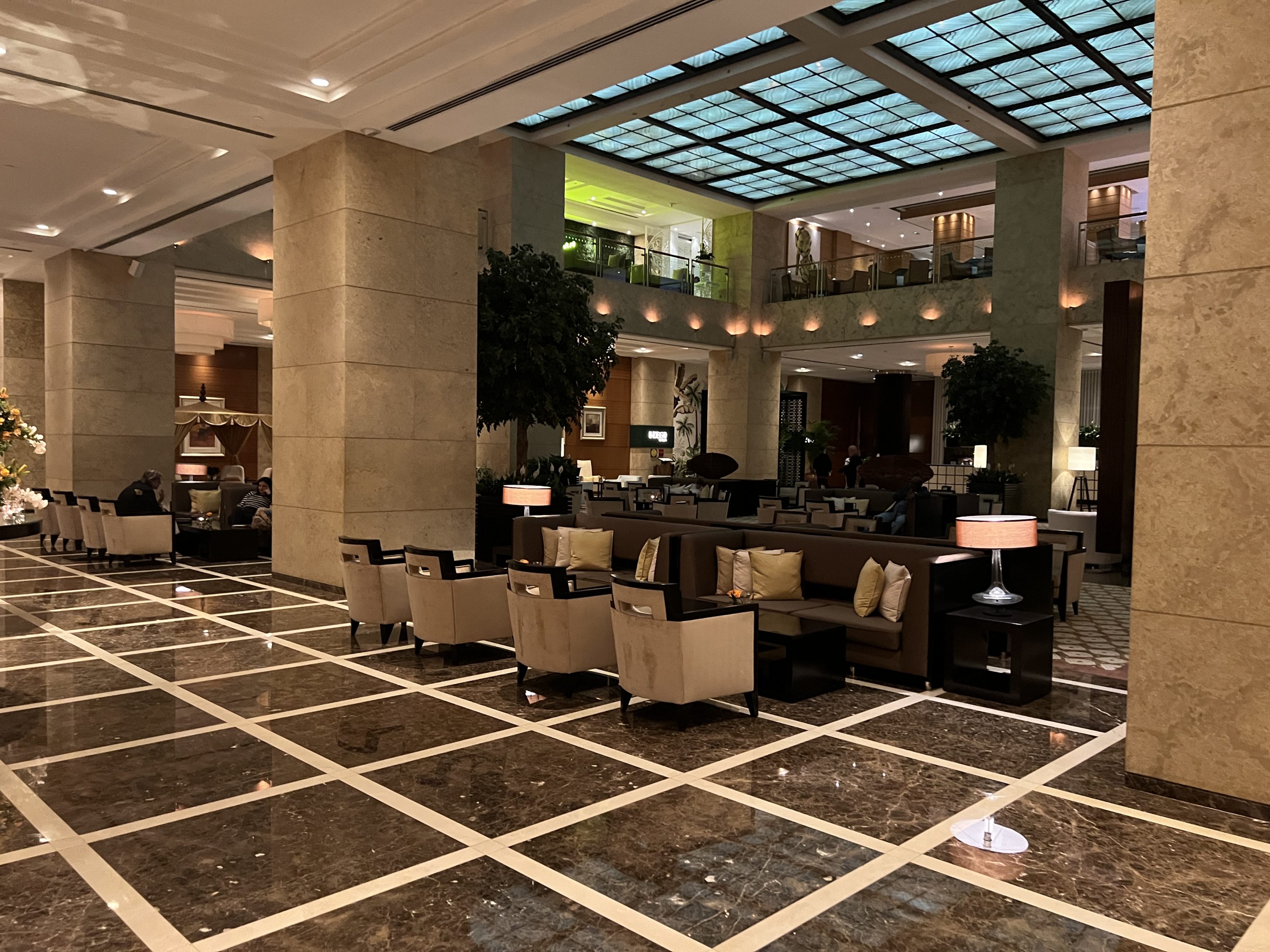 Lobby Lounge Grosvenor House Dubai