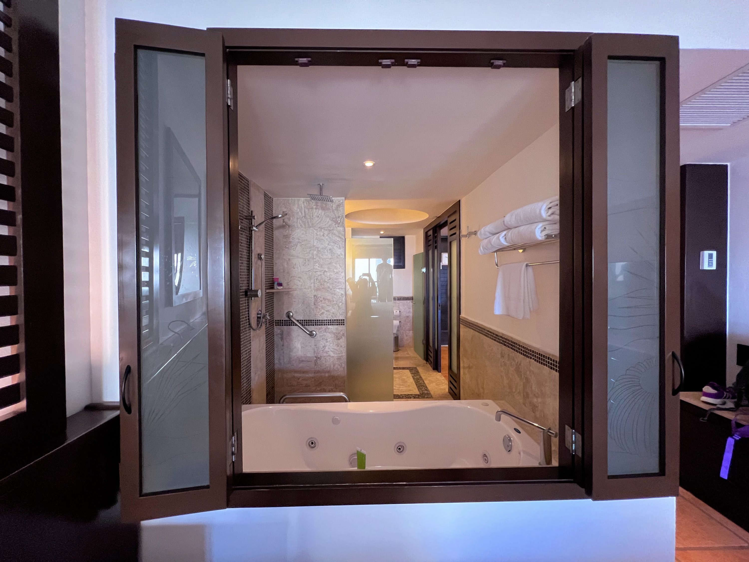 Looking into bathroom in Master King at Hyatt Ziva Los Cabos