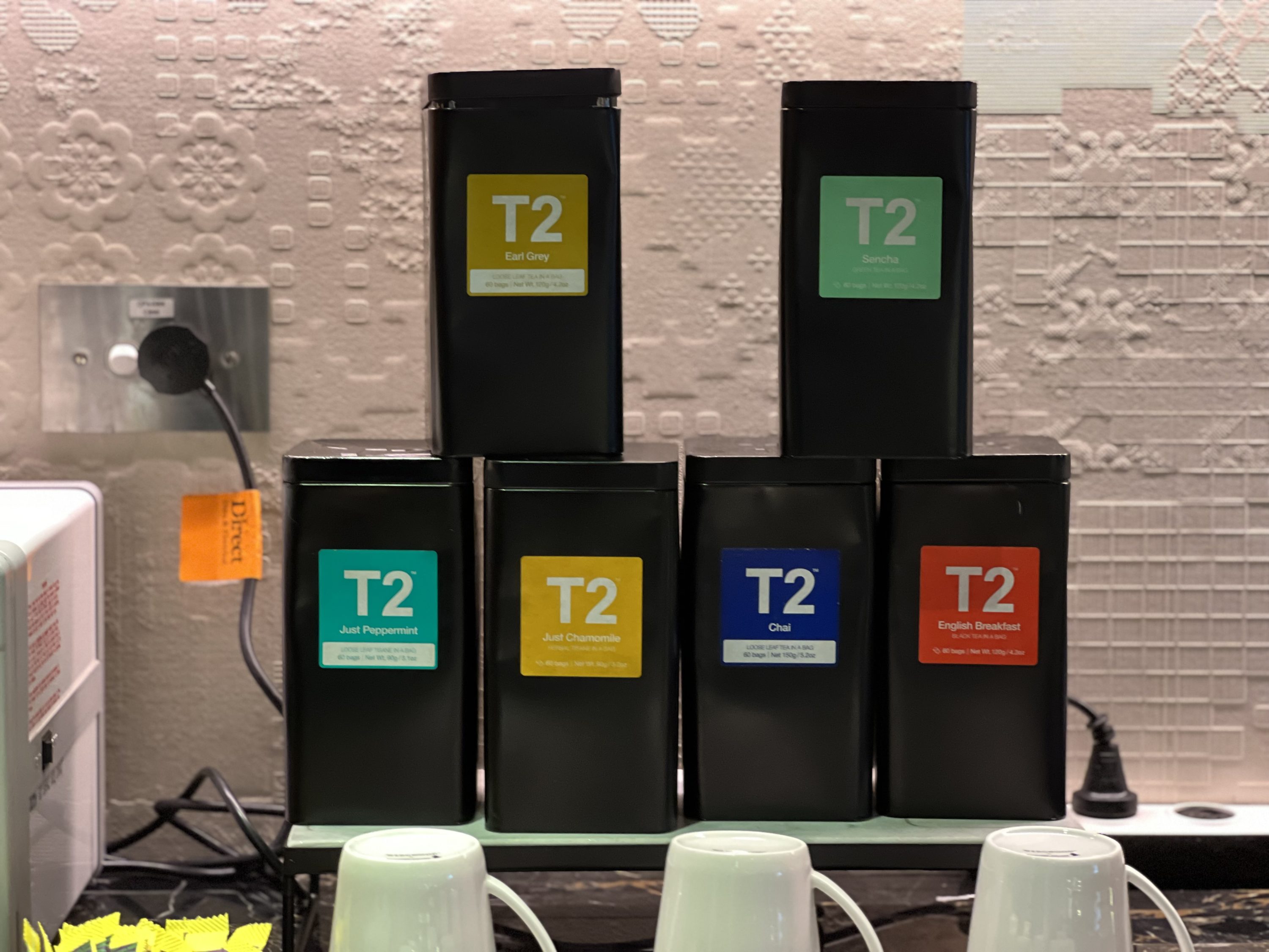 Singapore SilverKris First Class lounge at SYD FB T2 teas