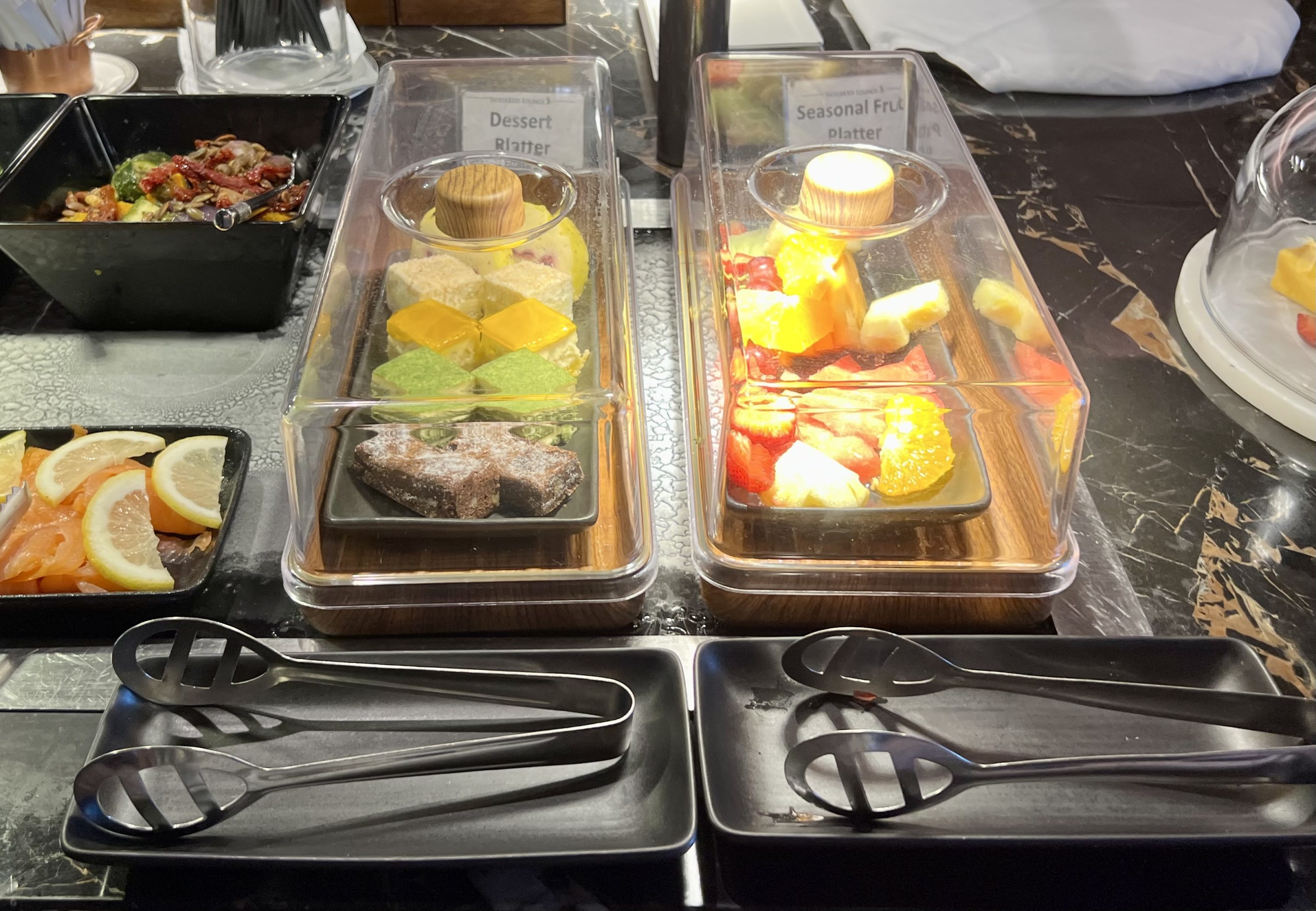 Singapore SilverKris First Class lounge at SYD FB dessert platter