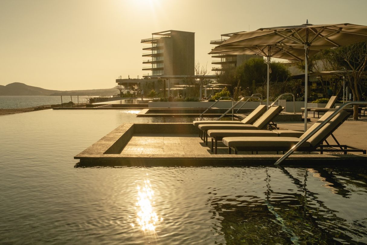 Solaz Los Cabos pool
