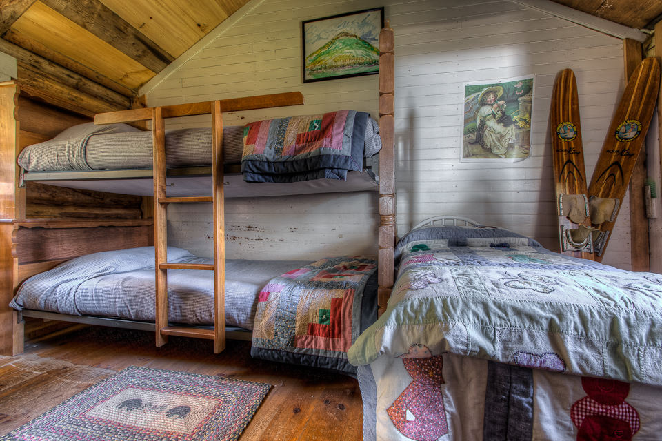Spencer Pond Cabins Sabotawan Cabin