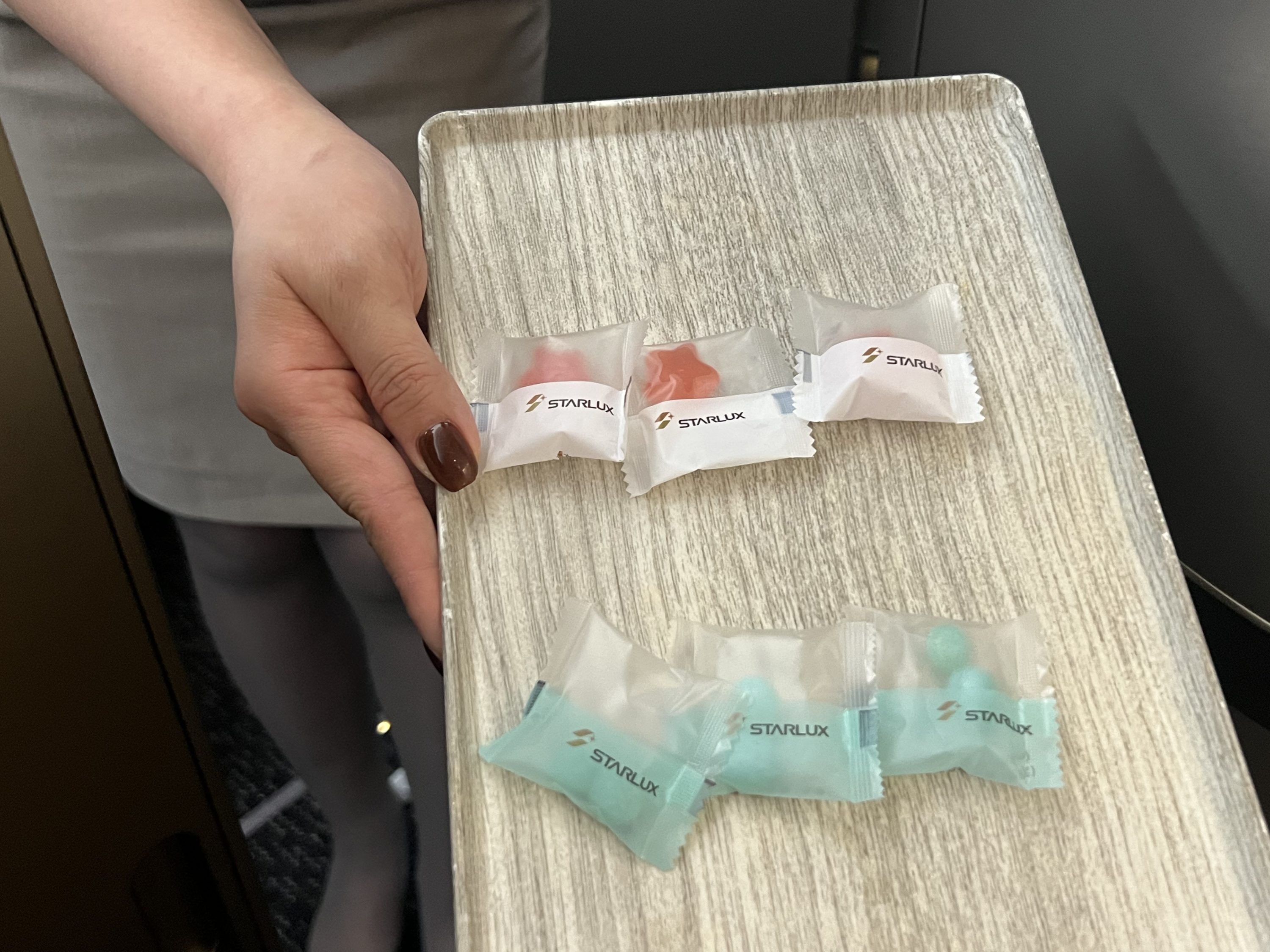 Starlux A359 Business Class prelanding sweets