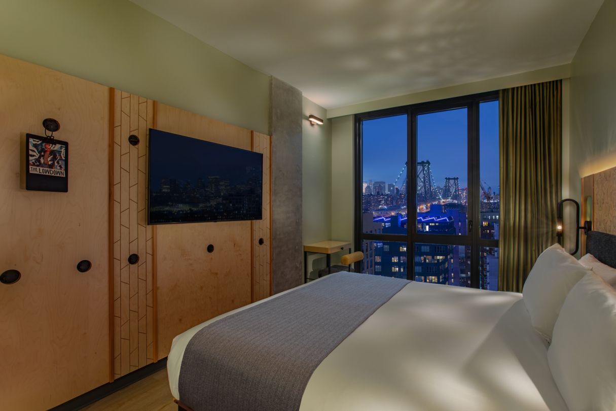 Moxy williamsburg king executive room Moxy williamsburg king executive room