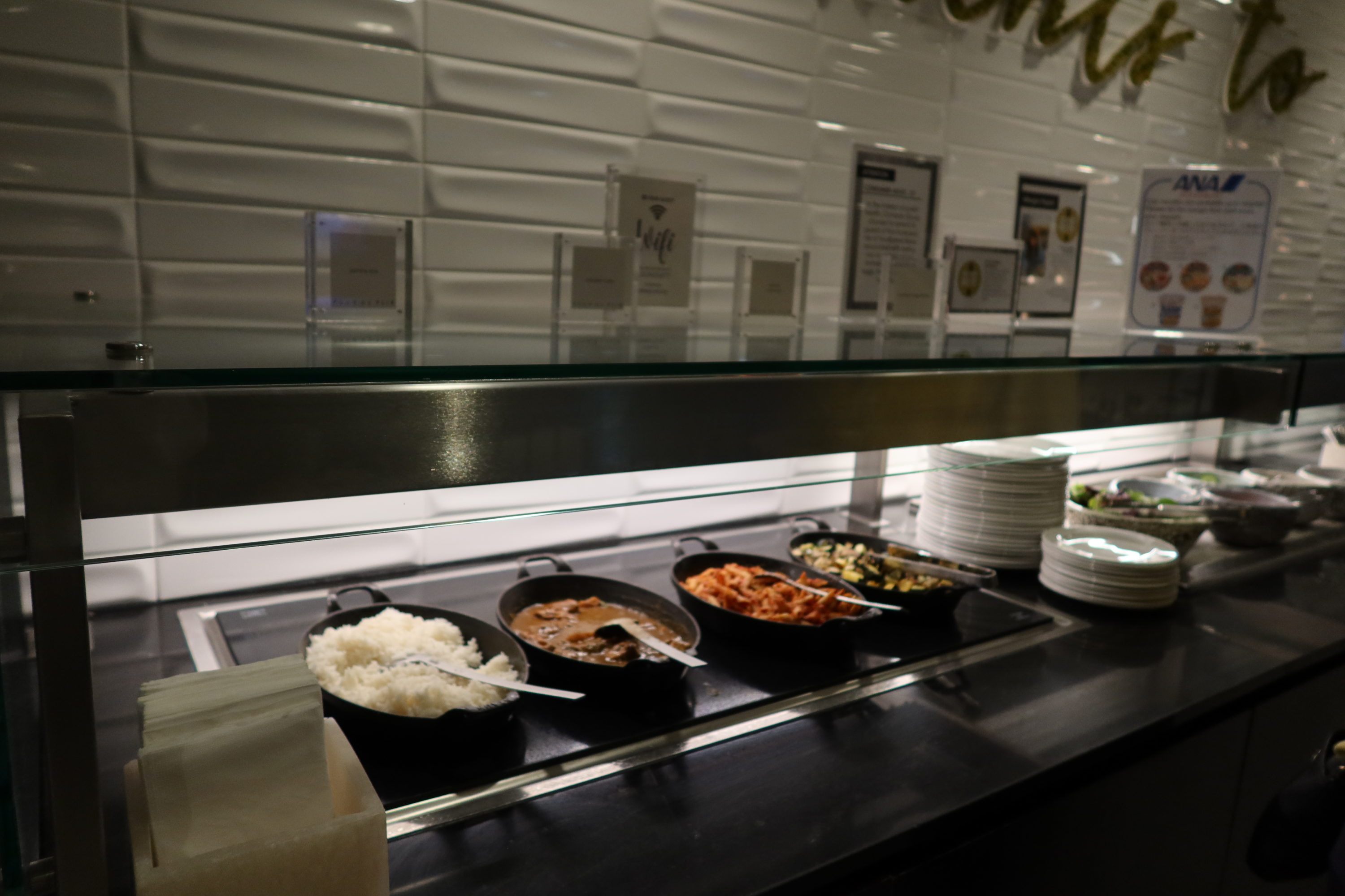 Airline Terminal Operator Lounge Buffet Airline Terminal Operator Lounge Buffet