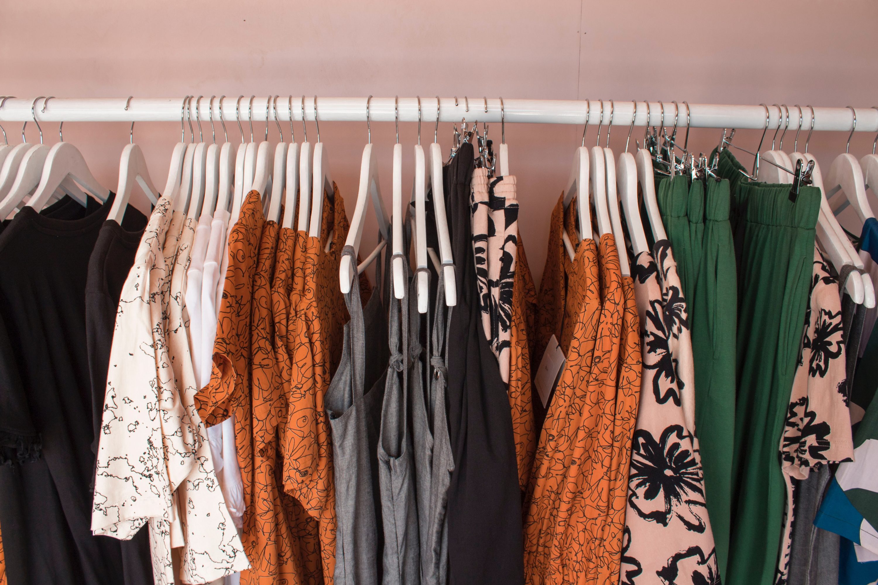 Clothing rack
