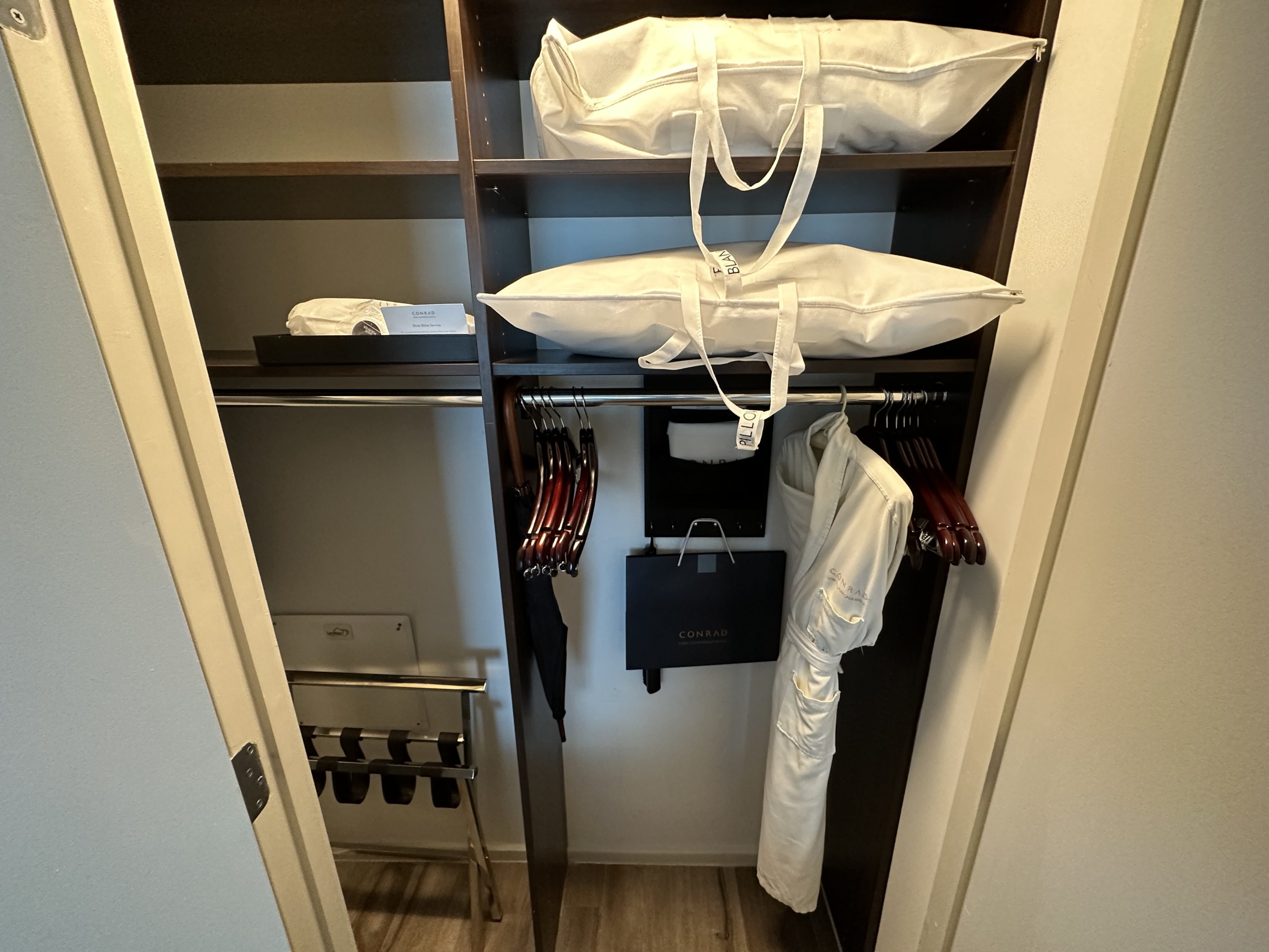 Conrad Fort Lauderdale Closet