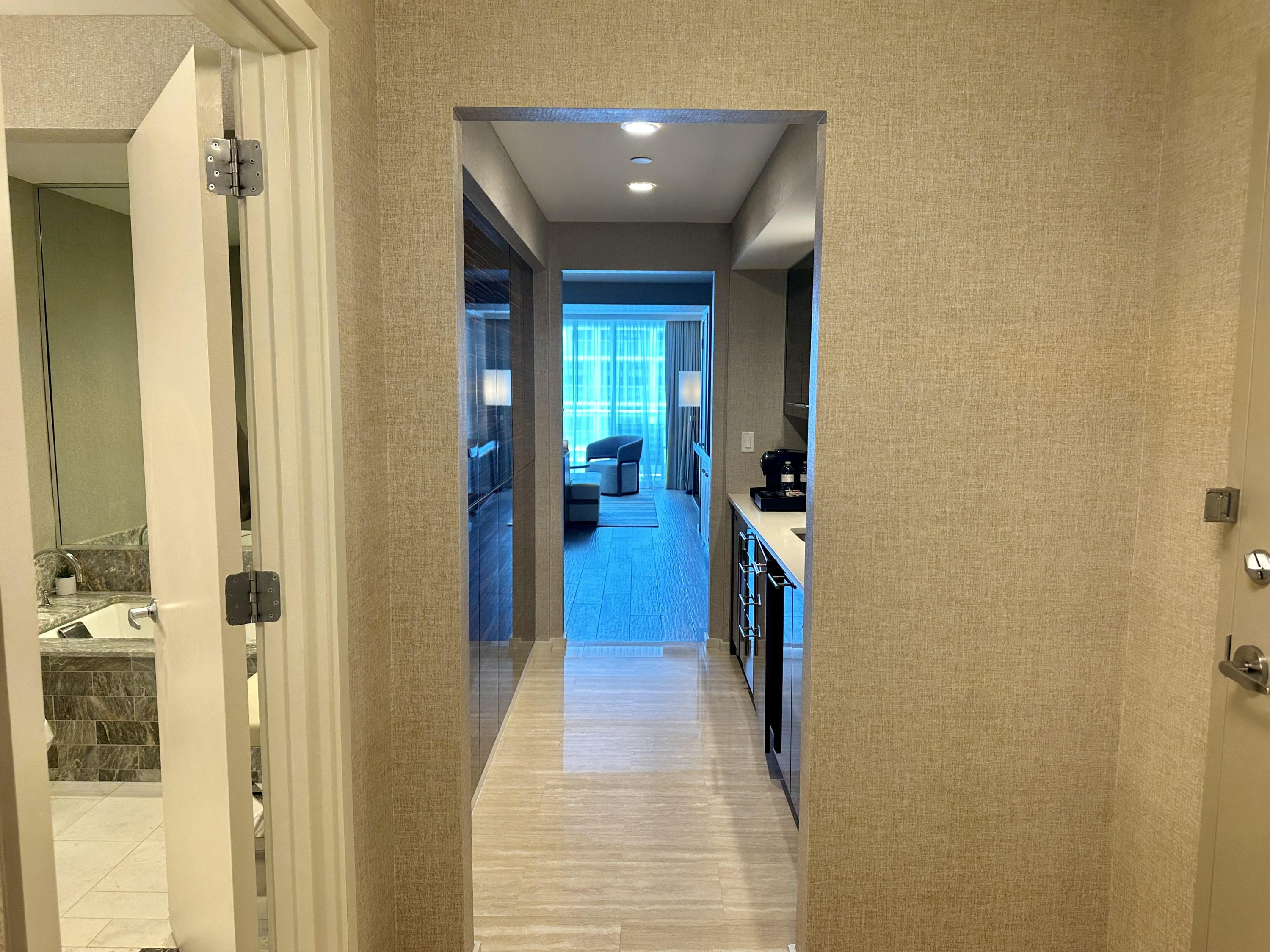 Conrad Fort Lauderdale Guest Room Foyer