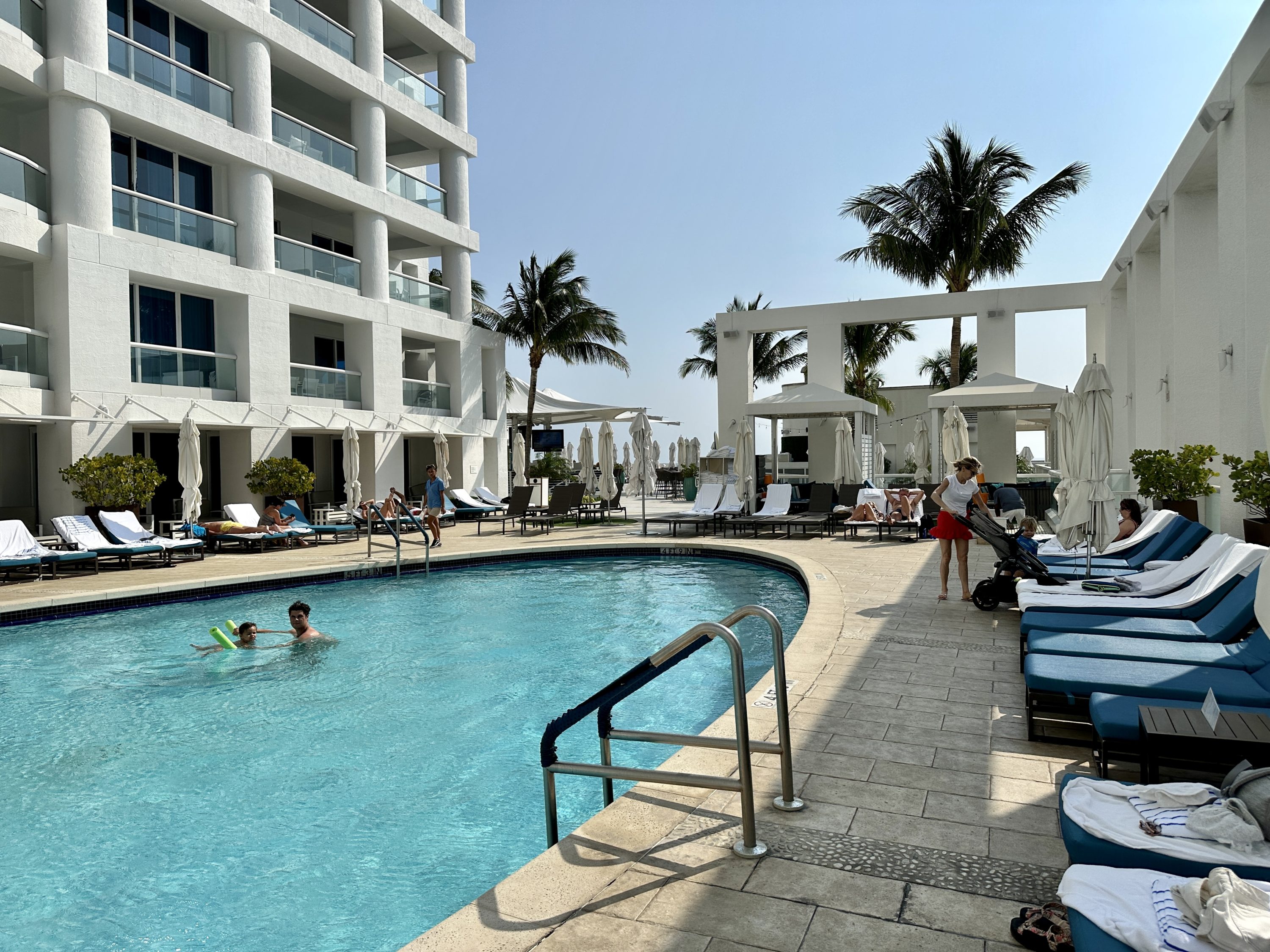 Conrad Fort Lauderdale Pool Seating