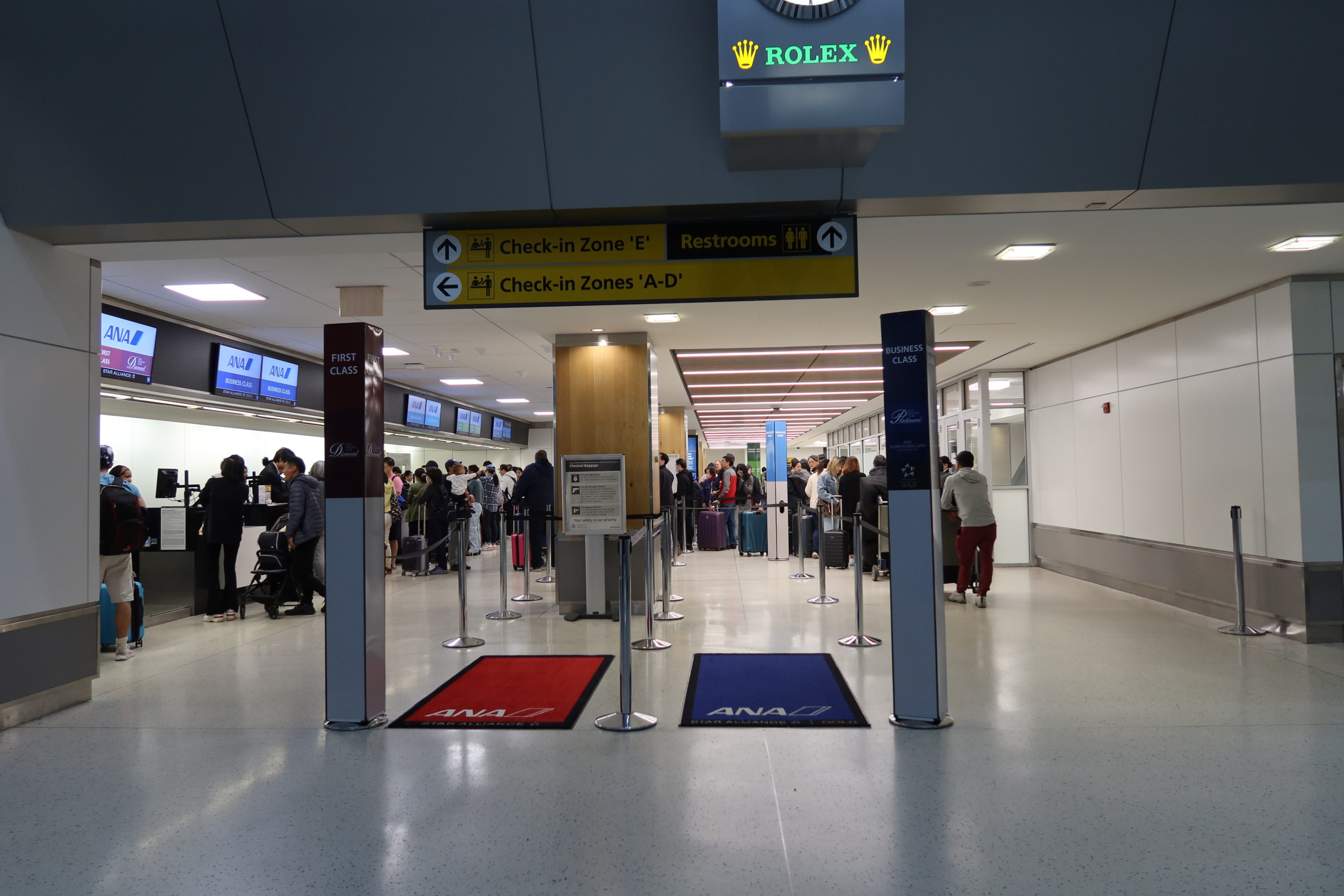 JFK ANA Check in Counter JFK ANA Check in Counter