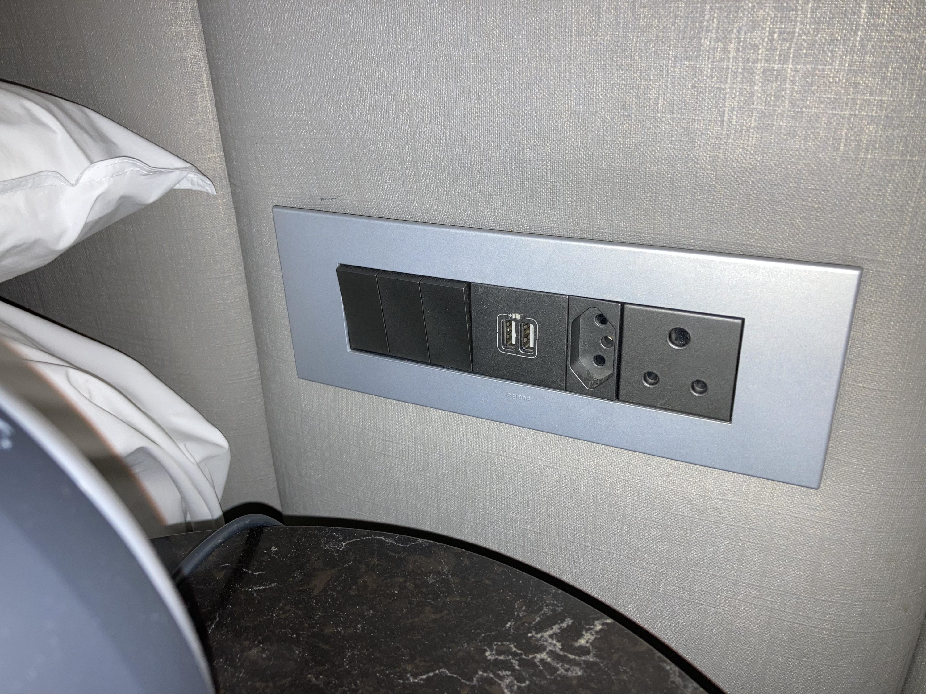 Johannesburg Marriott Hotel Melrose Arch outlets by bed