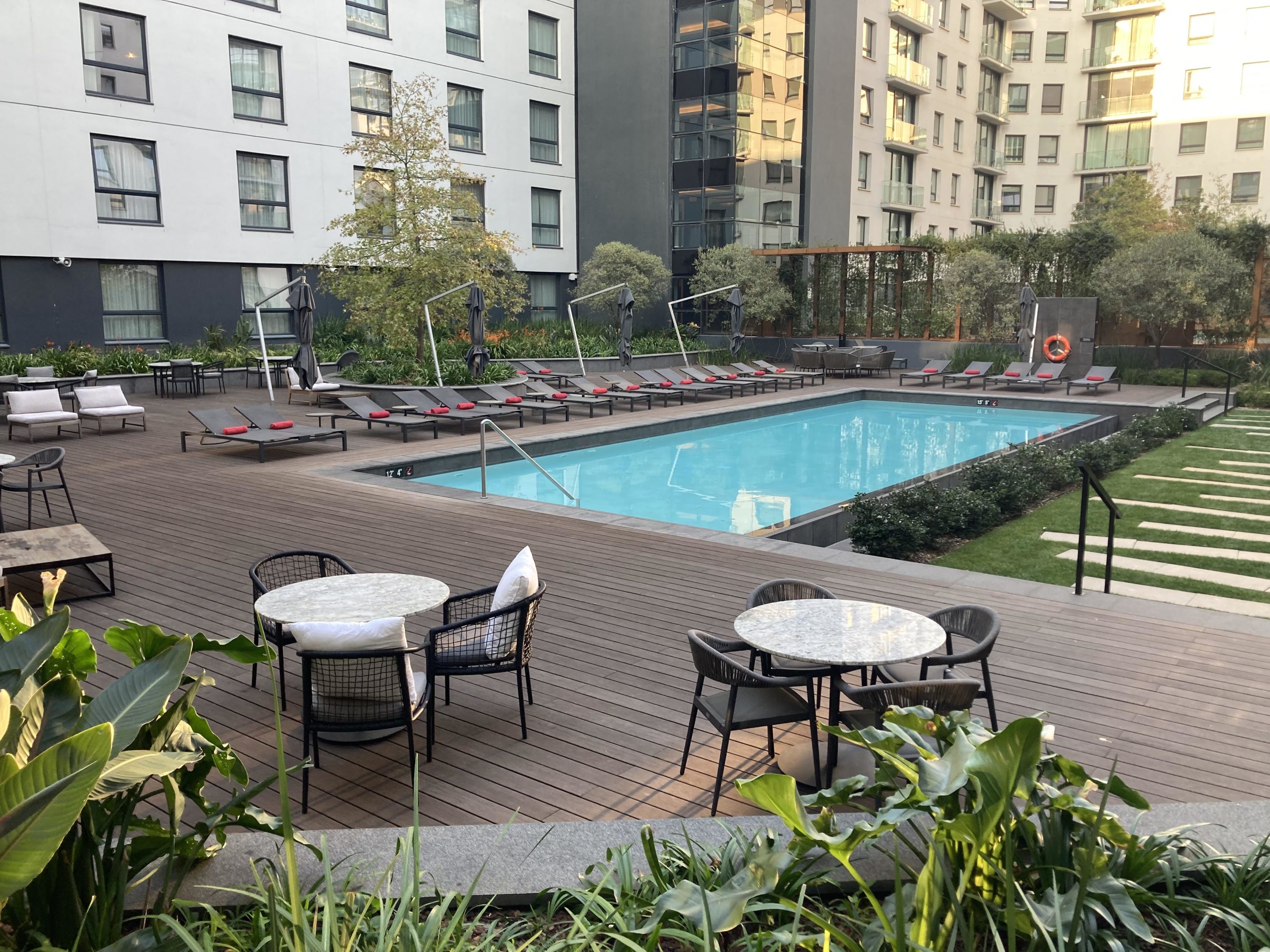 Johannesburg Marriott Hotel Melrose Arch pool deck