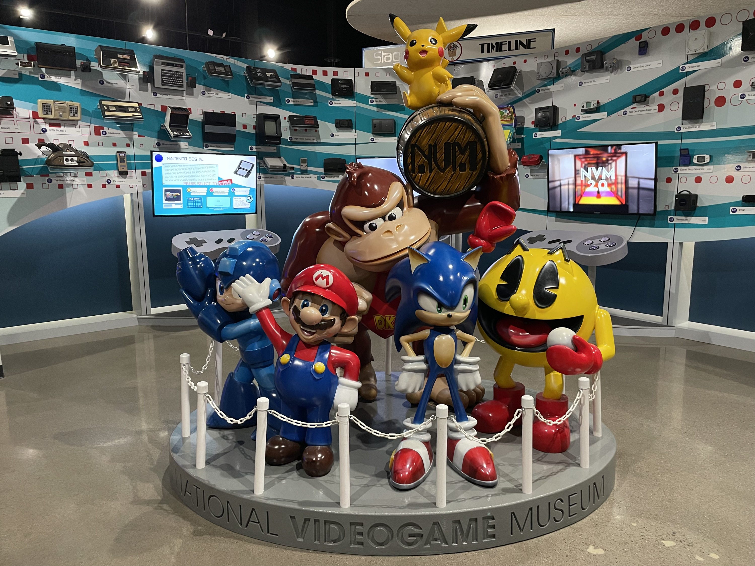 National Videogame Museum Frisco statue