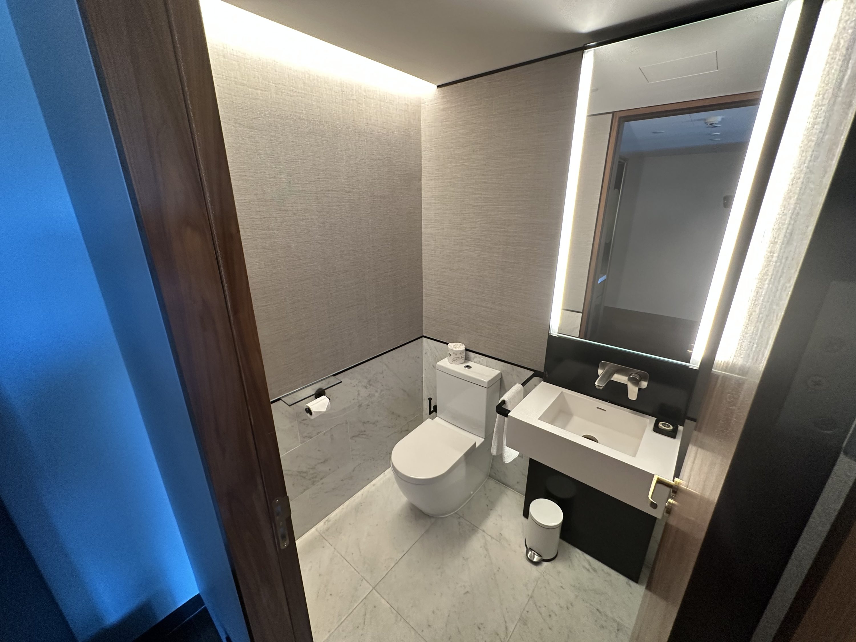 Park Hyatt Auckland King Room Toilet Park Hyatt Auckland King Room Toilet