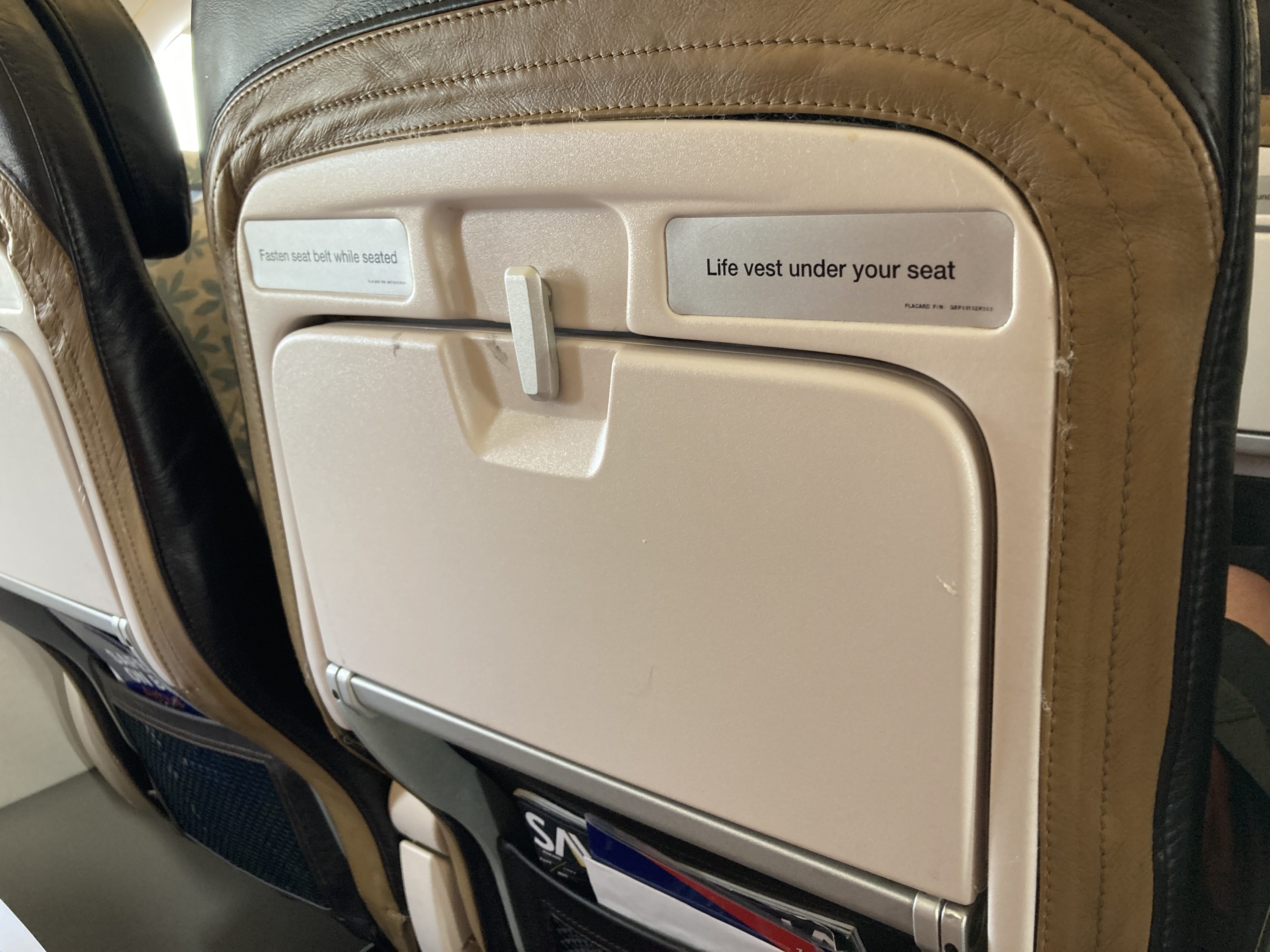 South African Airways JNB VFA 22B tray table South African Airways JNB VFA 22B tray table